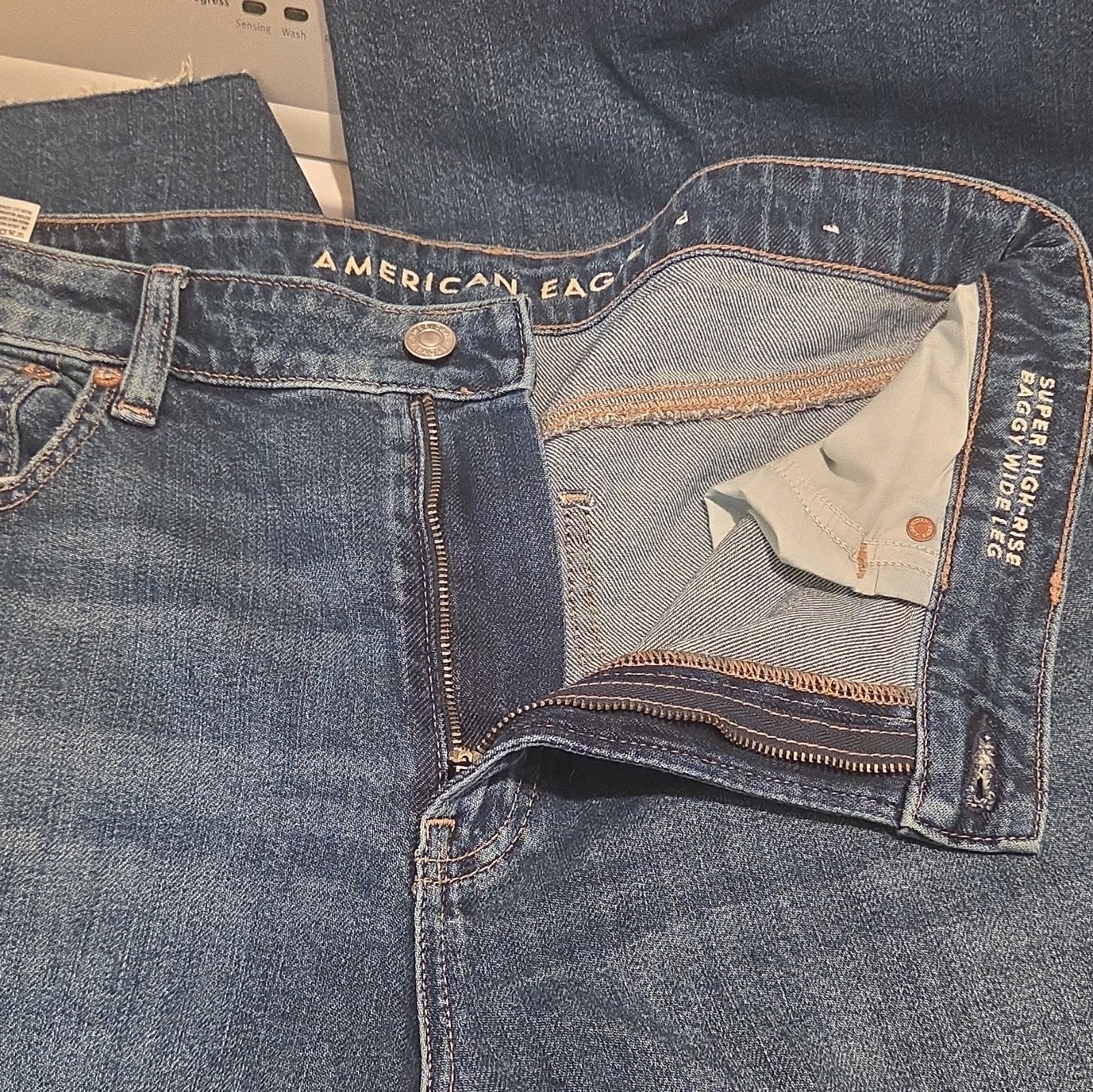 American Eagle Women’s Super High-Rise Baggy Wide-Leg Dark Jeans Sz 12 Long