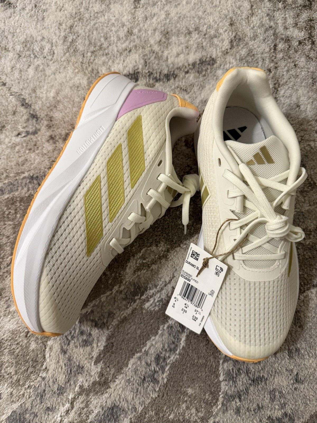 Adidas Sneaker, Ivory/Gold Metallic/Hazy Orange, 5US-37 1/3EUR Unisex Big Kid