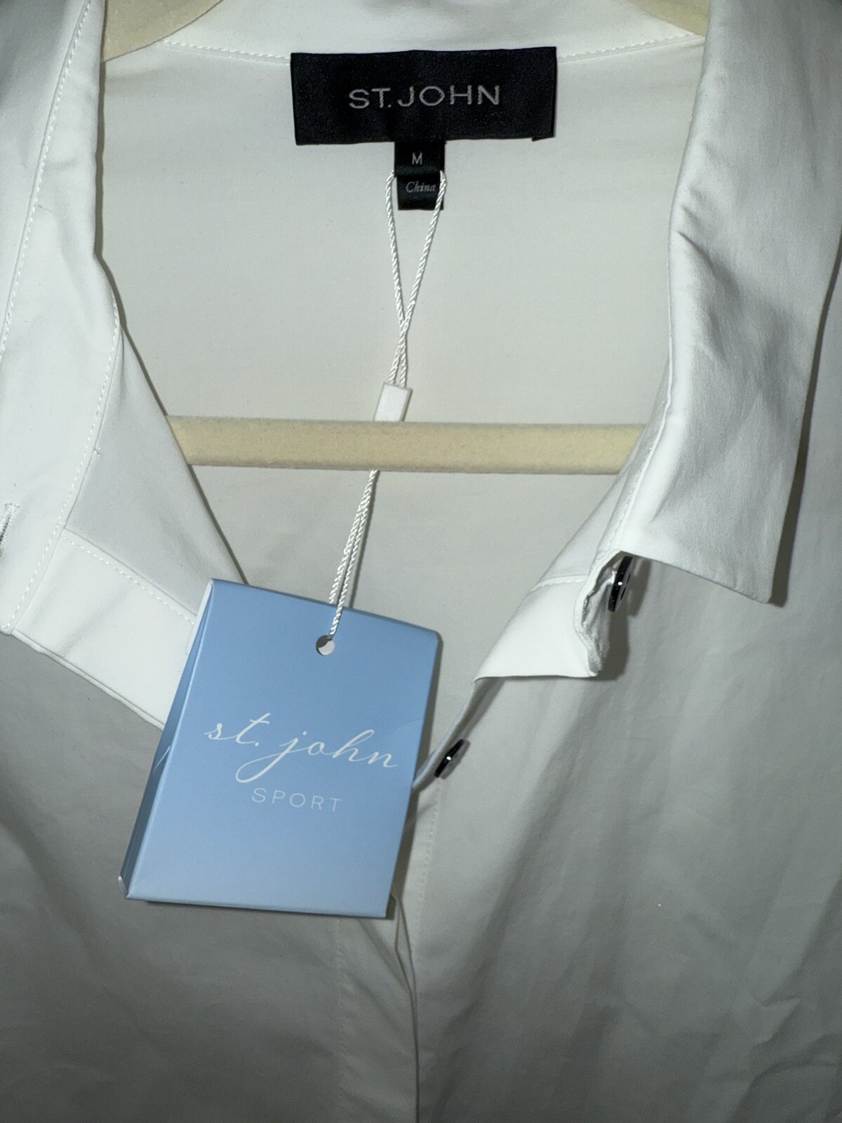 NWT $595 St. John Sport Techno Button Down Stretch Shirt Jacket White Size M
