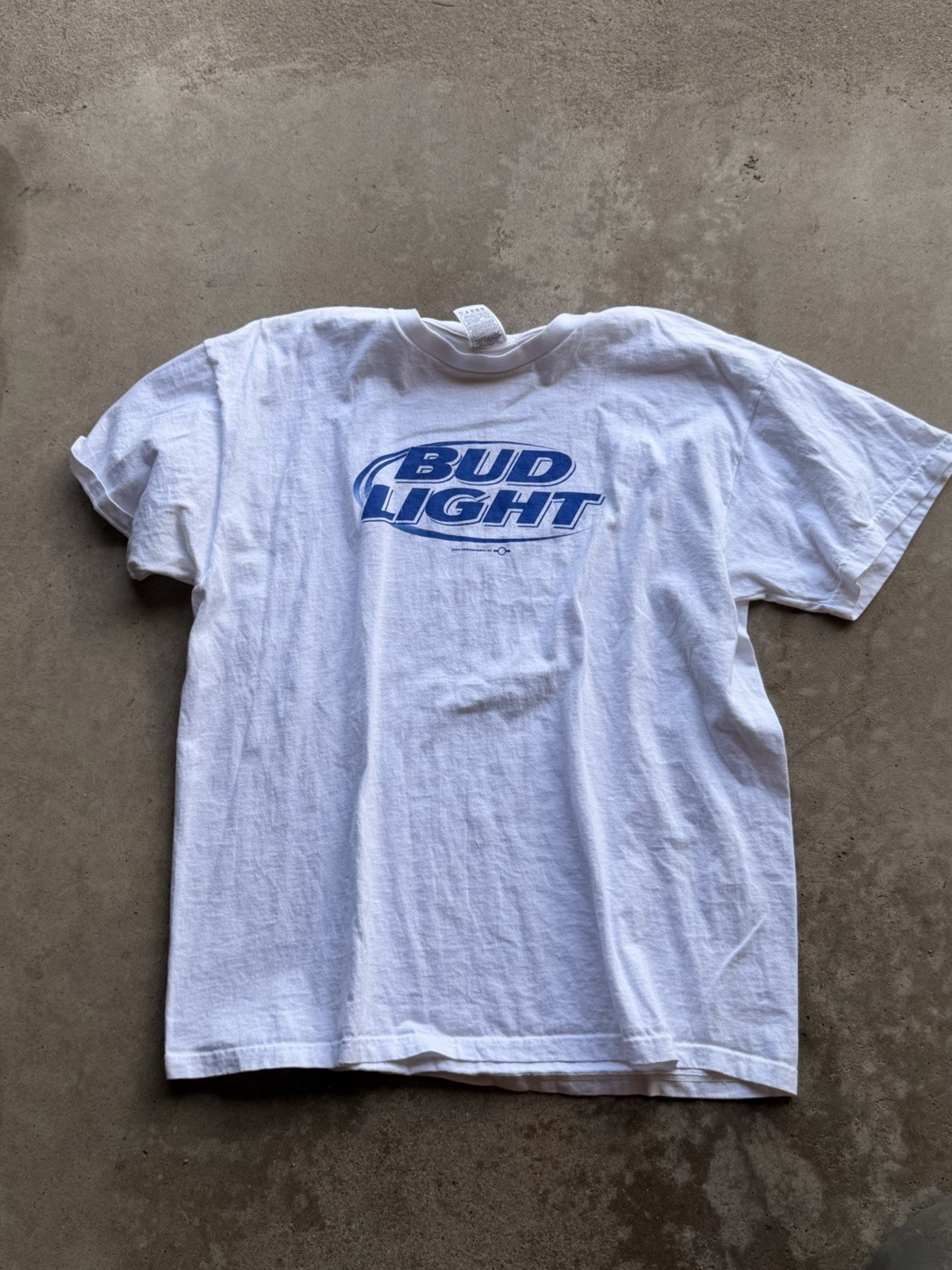 Fruit of the Loom Heavyweight Bud Light Logo Graphic Crew Neck T-Shirt Men’s XL