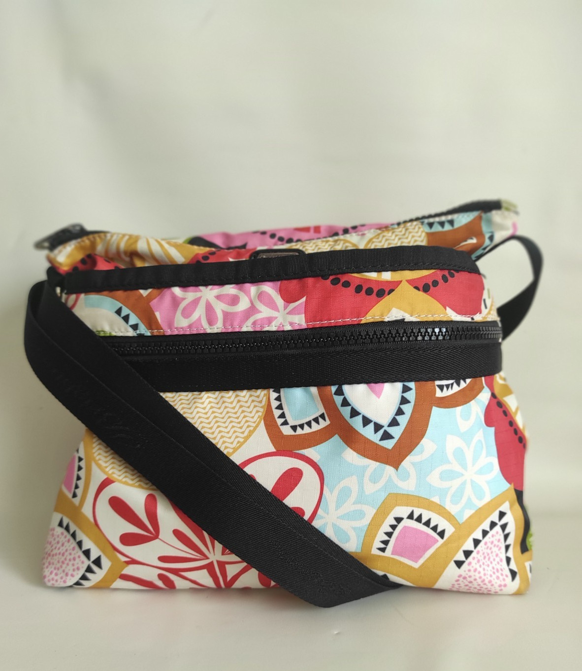 Brighton Pink Mod Retro Printed Fabric Shoulder Bag Lightweight, W 11″,H 9″,D 4″