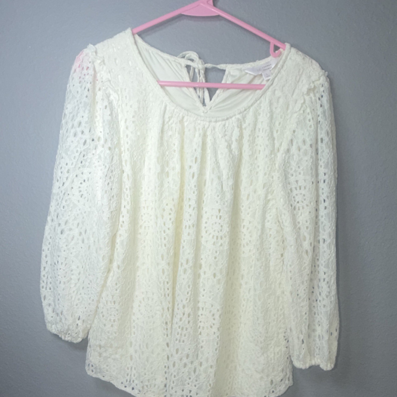 LC Lauren Conrad Women’s White Solid Lace V-Neck Tie Peasant Blouse L