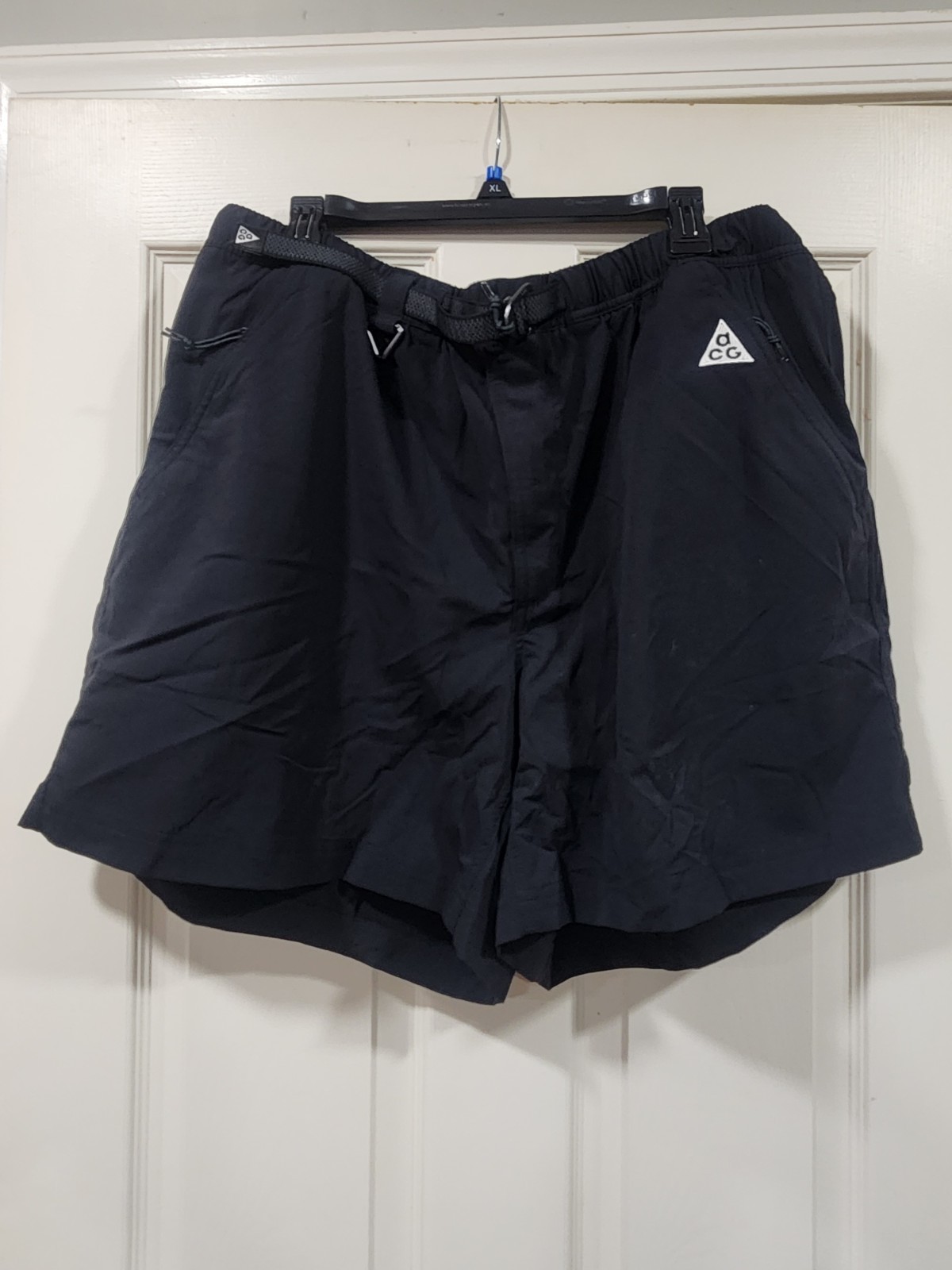 Nike ACG 6″ Loose Fit Above Knee Hiking Shorts Men’s XXL Black FN2430-010 ($100)