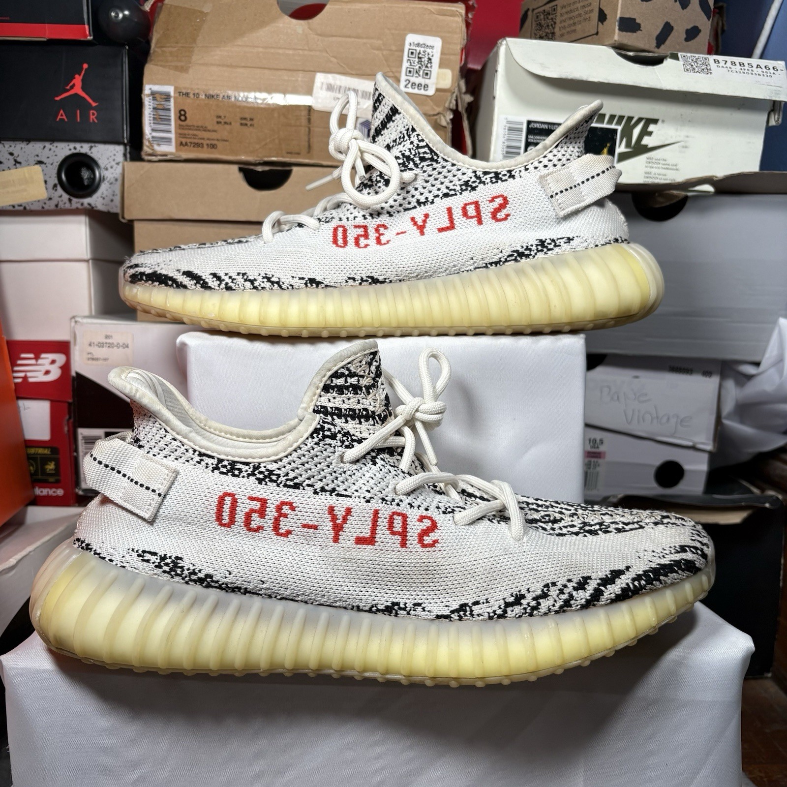 Size 10 – adidas Yeezy Boost 350 V2 Low Zebra