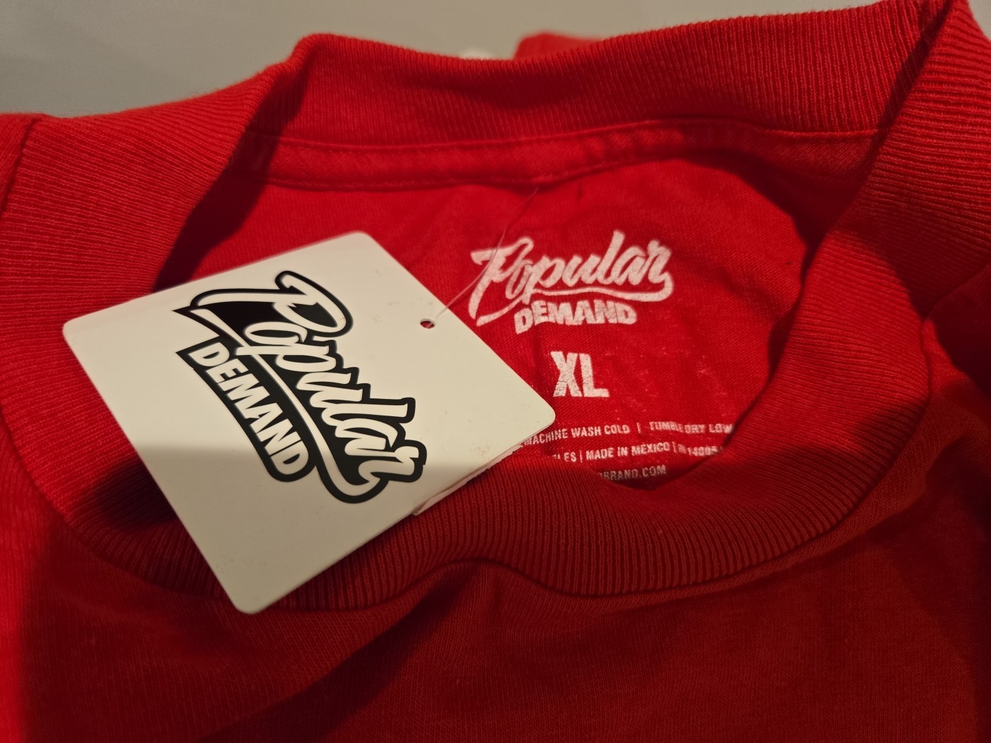 NWT Mens Popular Demand Ransom Red T Shirt Size XL retro