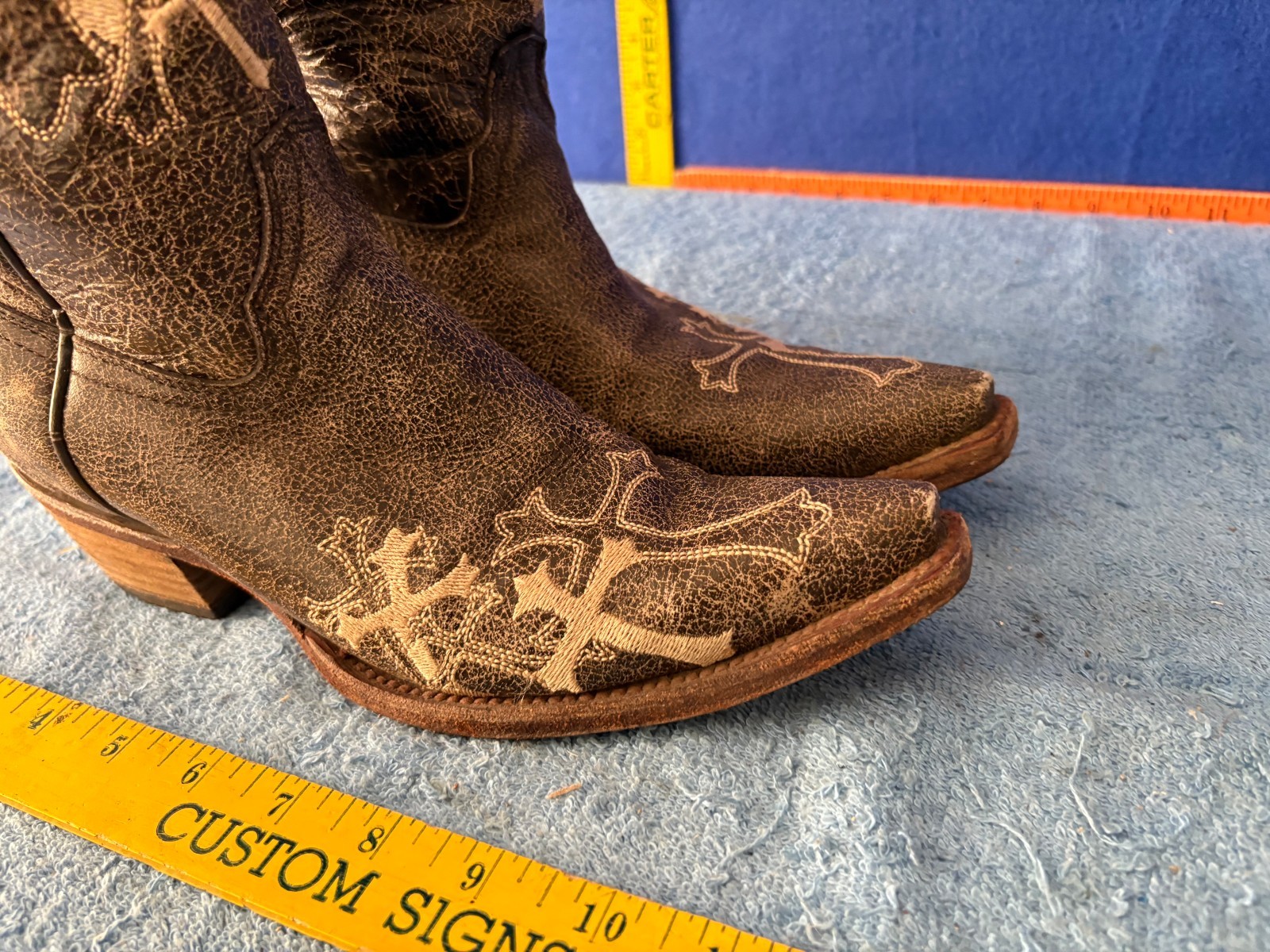 Circle G L5038 Leather Western Embroidered Cross Snip Toe Boots Women’s 7M