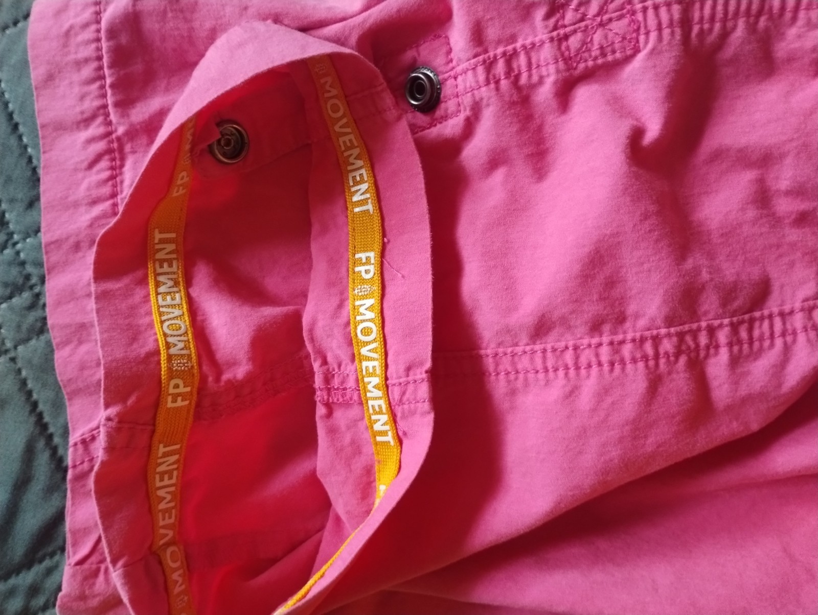 We The Free People Pink Parachute Cargo Pants Women’s Size Small Wide Leg Baggy