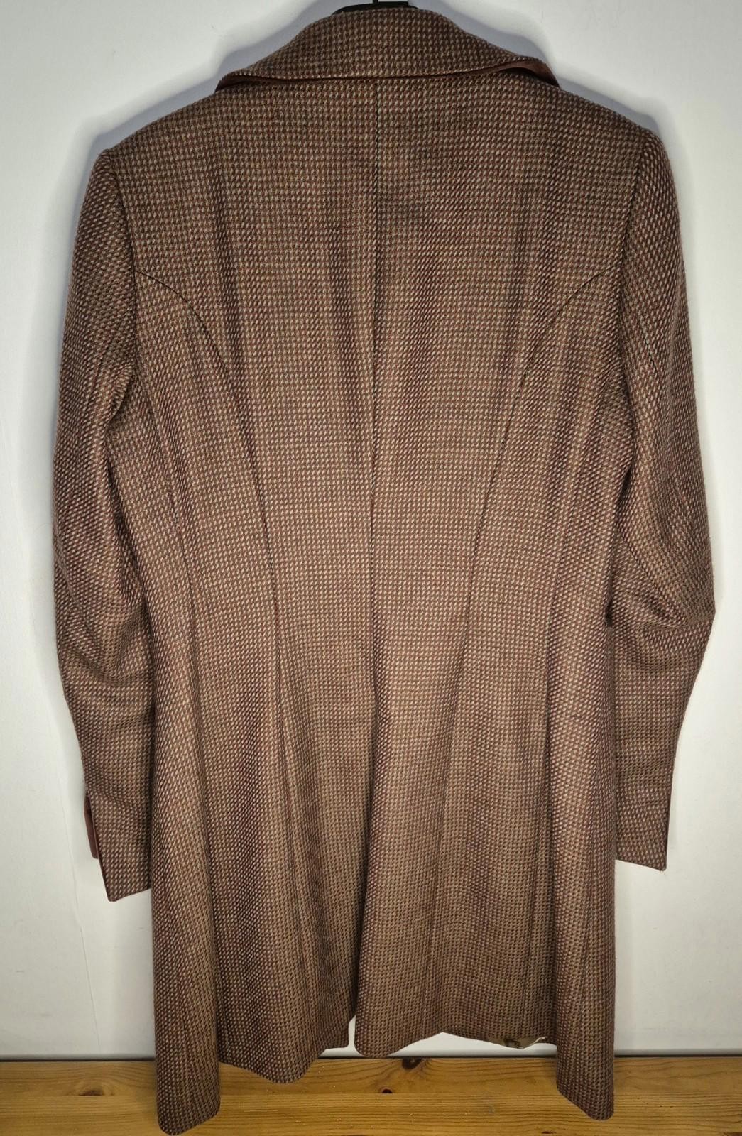 T.ba Spain Riding Jacket Size EU 42 / UK 12 90% Wool 10% Cashmere