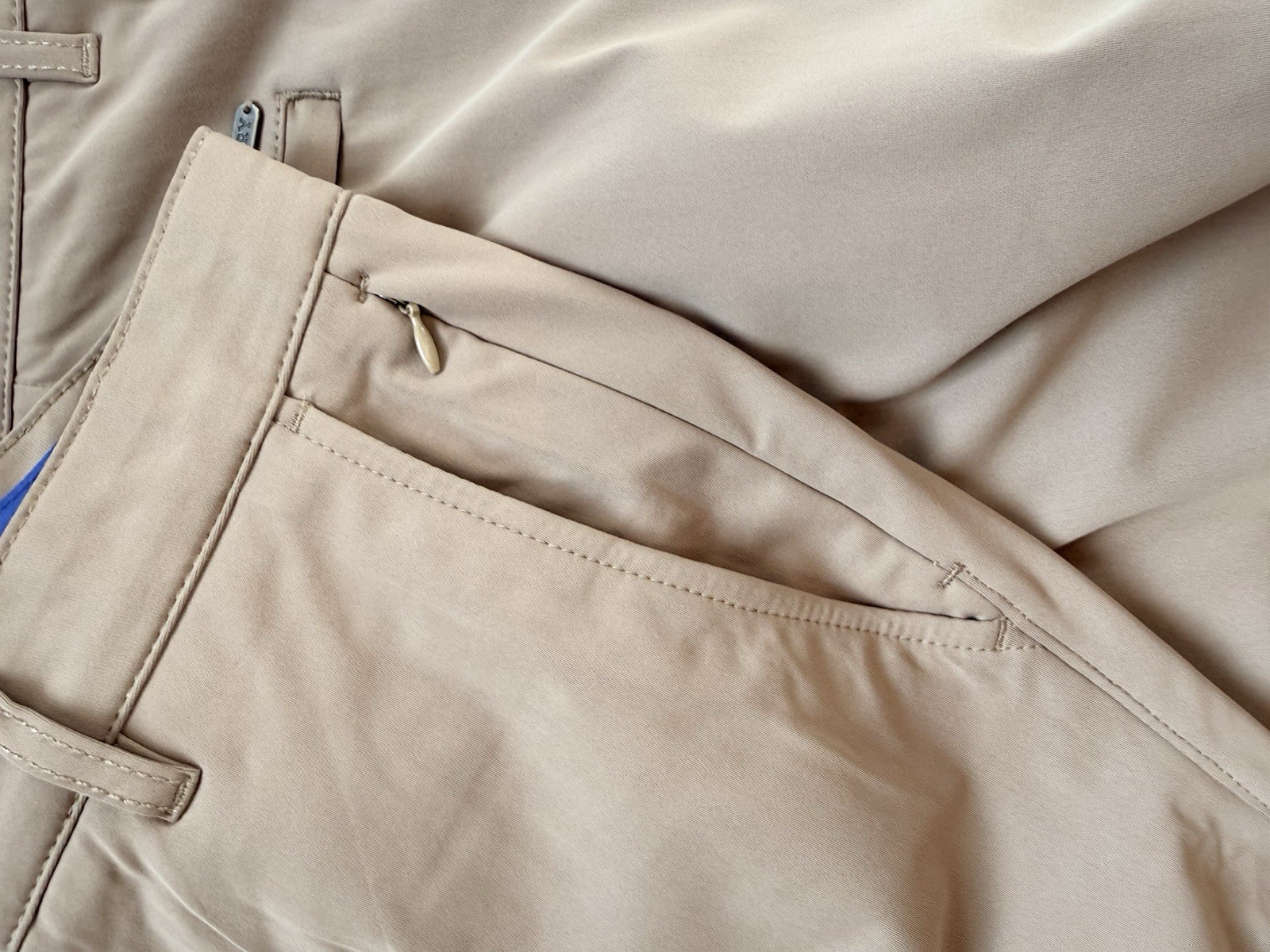 Twillory Performance Pants Men’s Size 33×26 Khaki Tailored Fit.