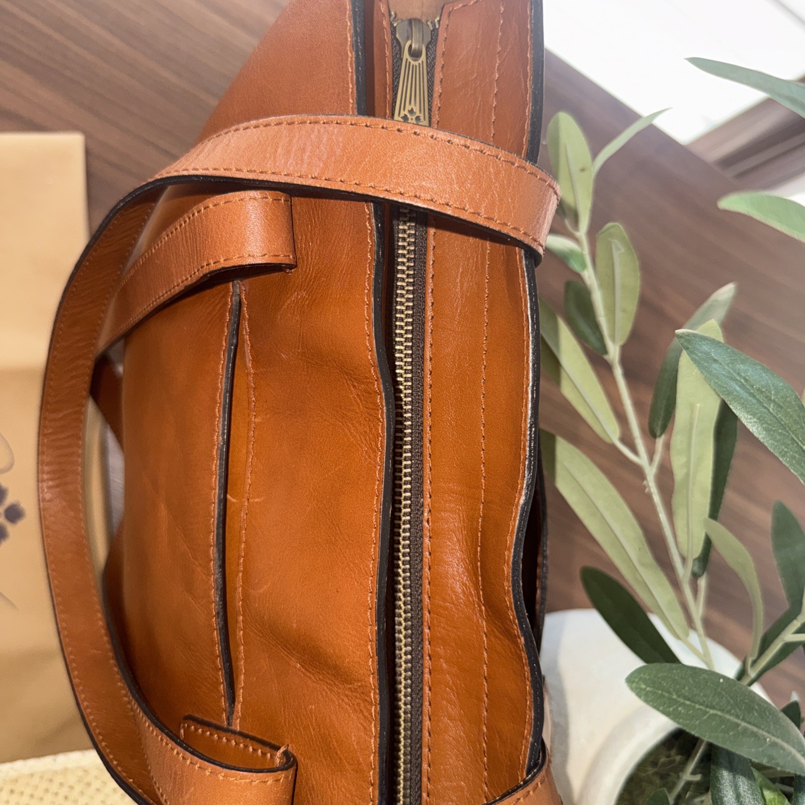 Patricia Nash Viana Leather Tote. Excellent Condition. Dust Bag.