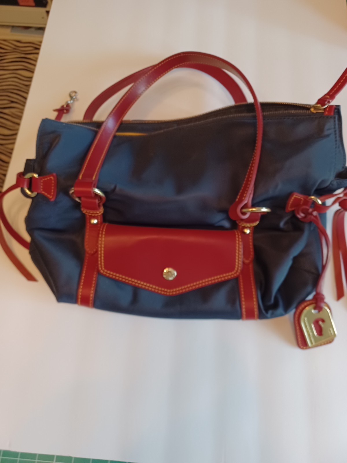 Dooney & Bourke Smith Shoulder Bag Navy Blue Nylon With Leather Trim(see Desc)