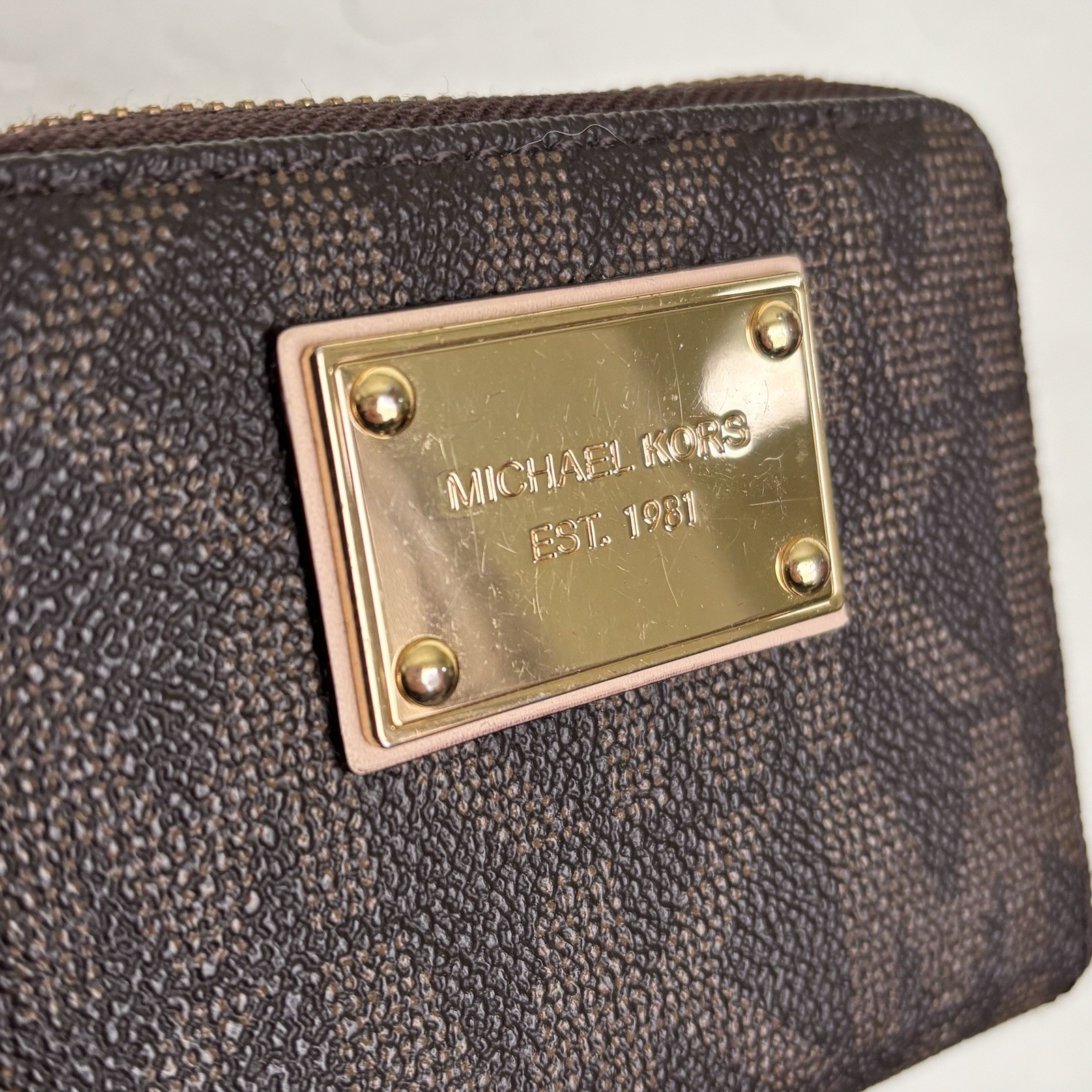 Michael Kors Zip Around Wallet Brown Leather, Vintage