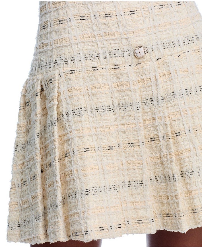 NWT Aqua Women’s Ivory Tweed Halter Mini Dress Size M