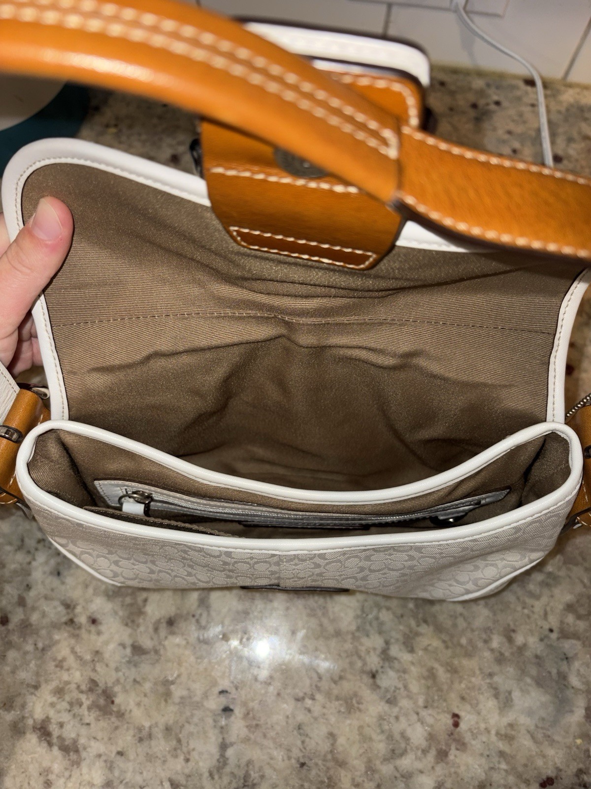 Coach Signature Logo White/Brown Shoulder Bag Buckle, Silver Hardware, Pockets