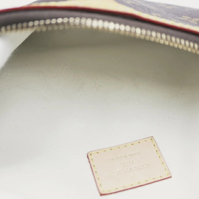 Louis Vuitton M46784 High Rise Monogram Body Bag i r50_0610