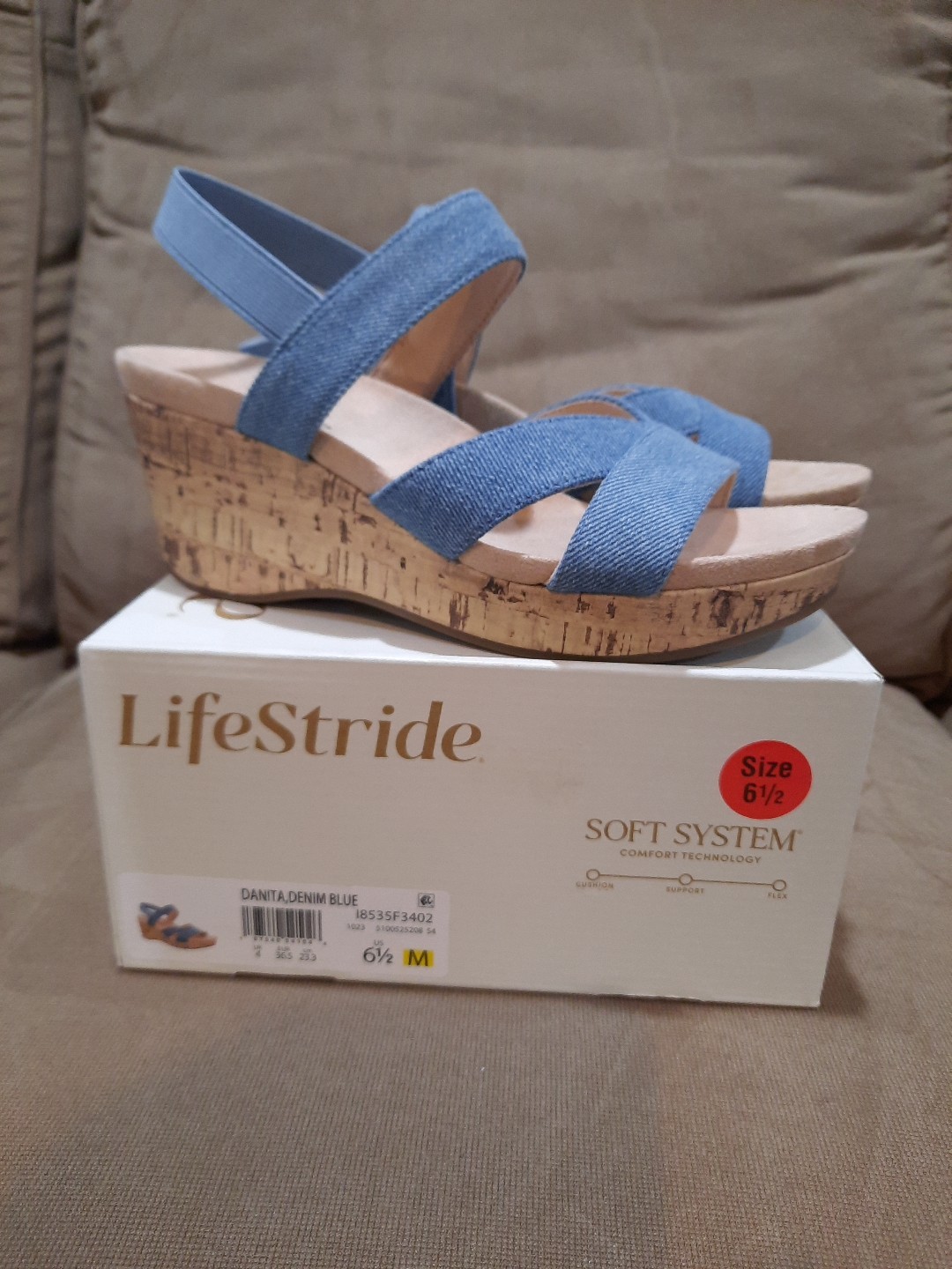 NEW Life Stride Delta Blue Denim Strappy Wedge Sandal Sz. 6.5 Comfort Technology