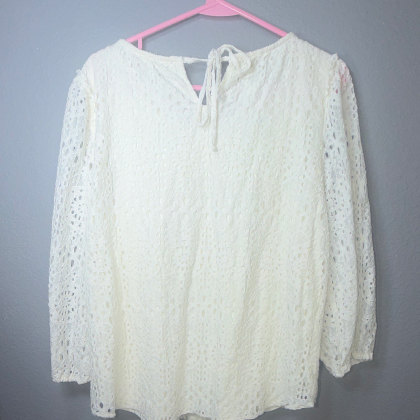 LC Lauren Conrad Women’s White Solid Lace V-Neck Tie Peasant Blouse L