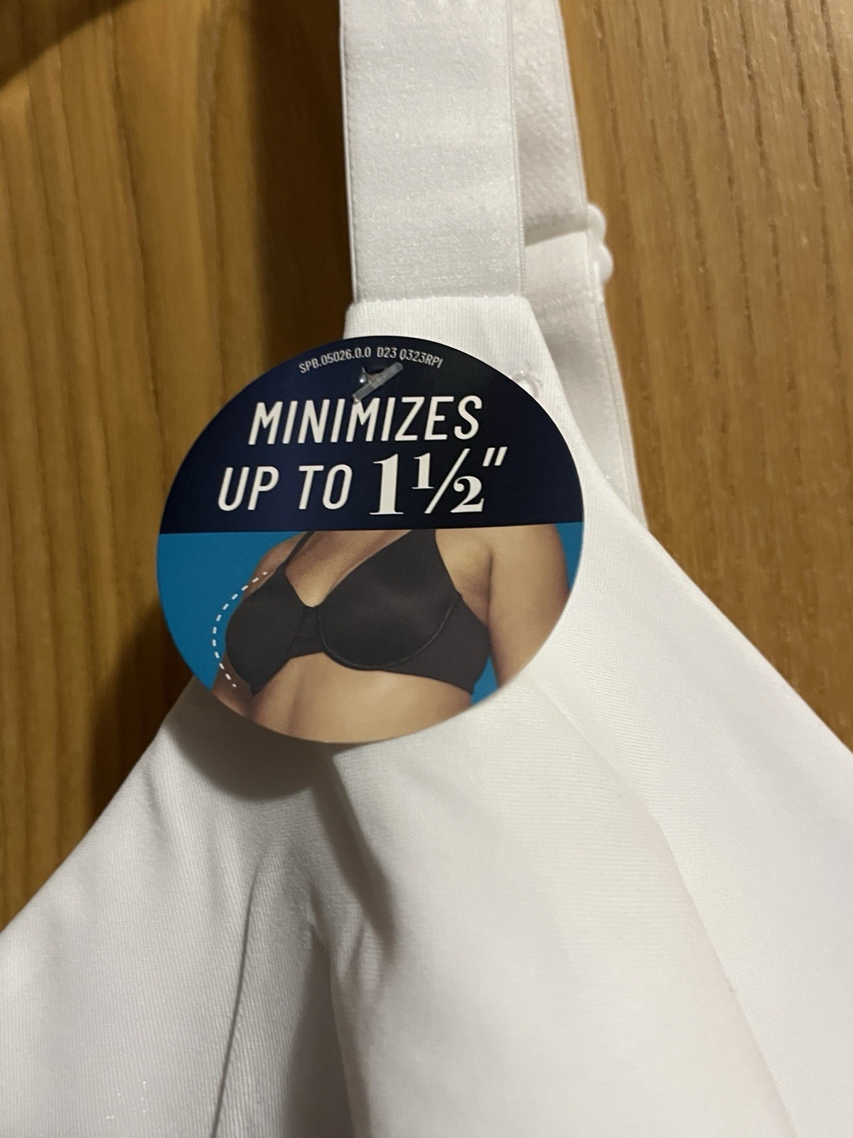 New size 44D Vanity Fair minimizer bra 76084 white underwire Radiant Collection