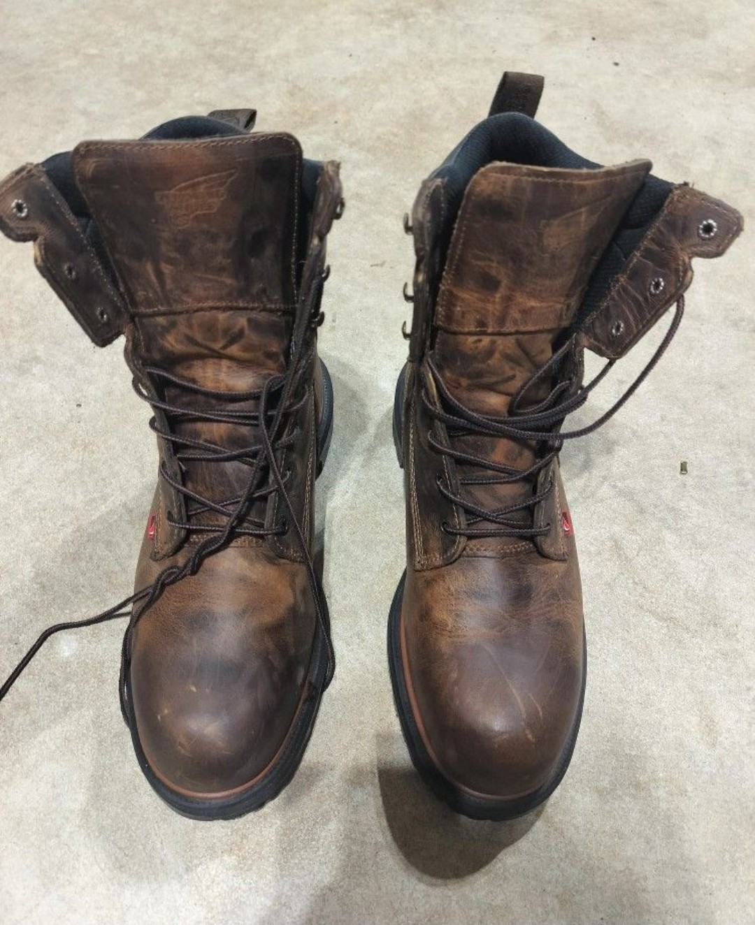 Red Wing 2203 Dynaforce 8″ Safety Toe Work Boots – Men’s 10.5