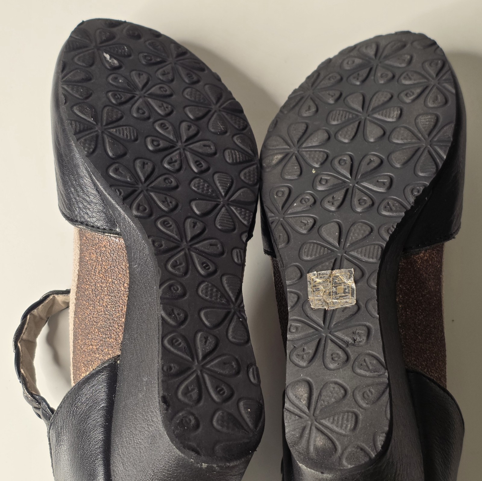 Aetrex Mia Women’s Leather Mary Jane Wedge Shoes Black Sz 7-7.5M EUR 40