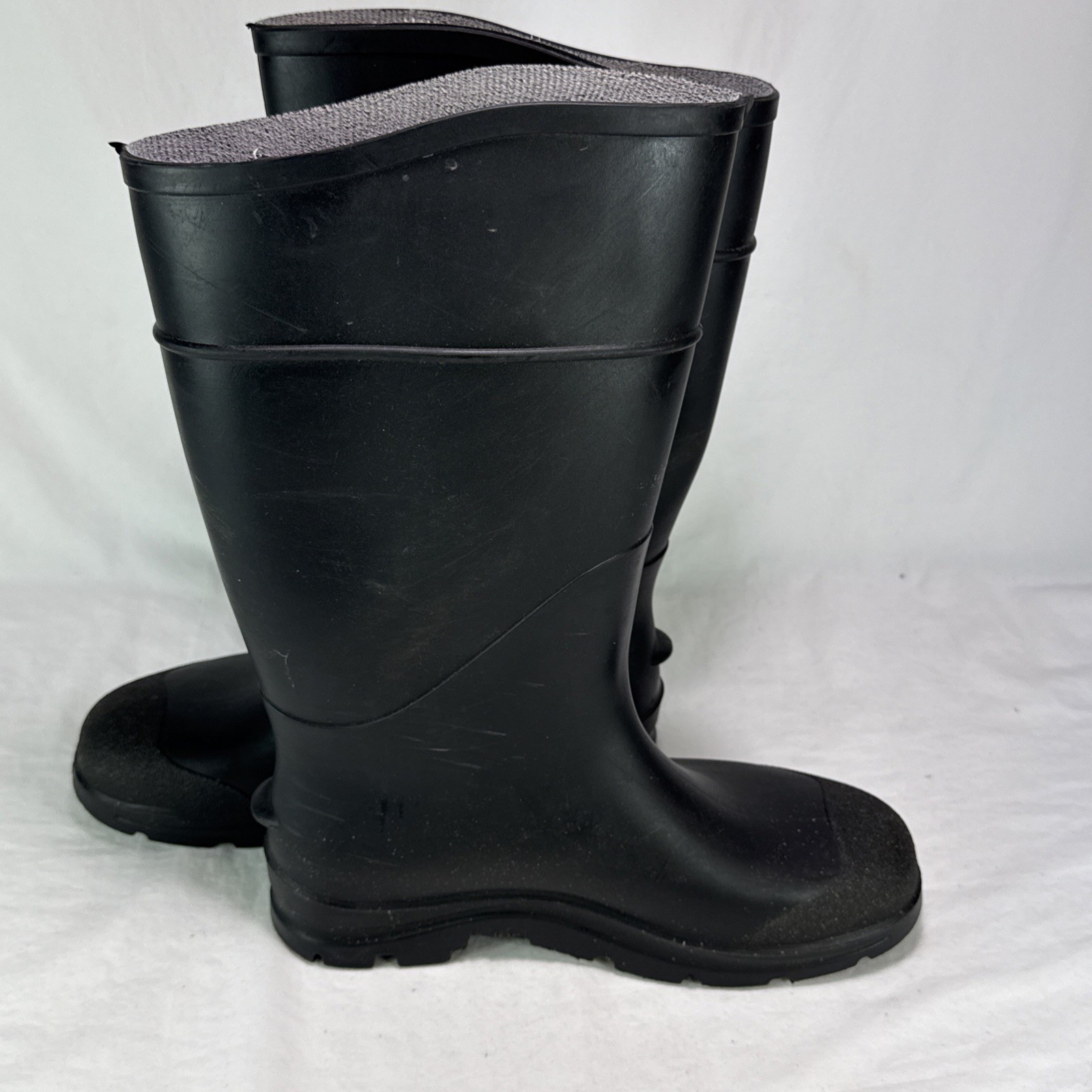 Honeywell Servus 18822/10 Plain-Toe Rubber Boots, Men’s, Ct Comfort Technology,