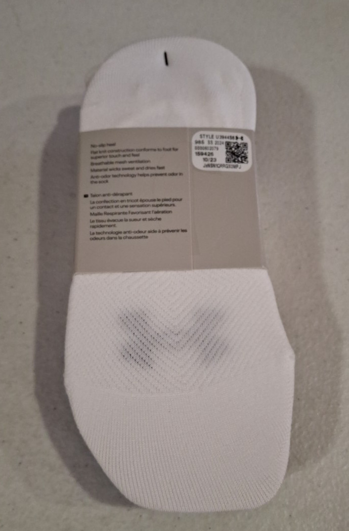 Under Armour Women’s 6 Pack No Show Liner Socks Size Medium Ultra Low NEW