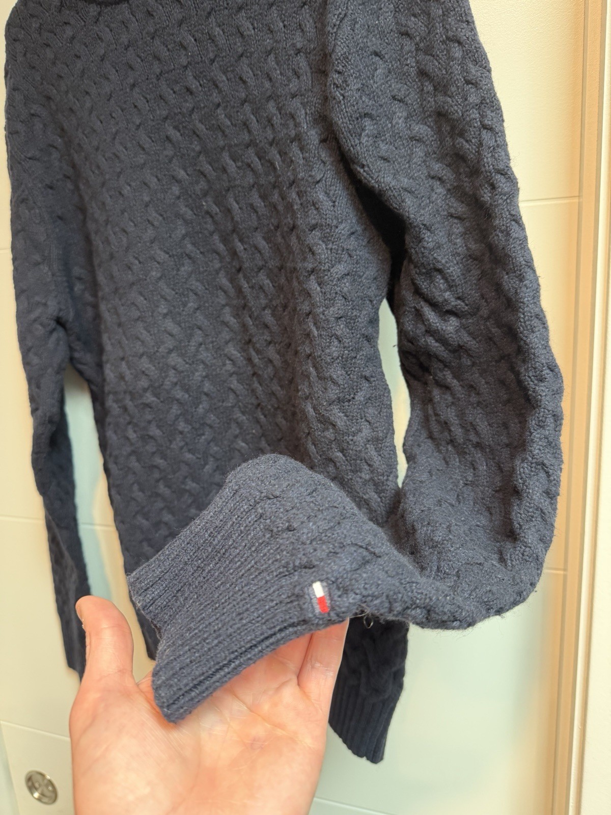Tommy Hilfiger Mens Large Cable Knit Turtleneck Mock Neck Sweater Navy Stripe