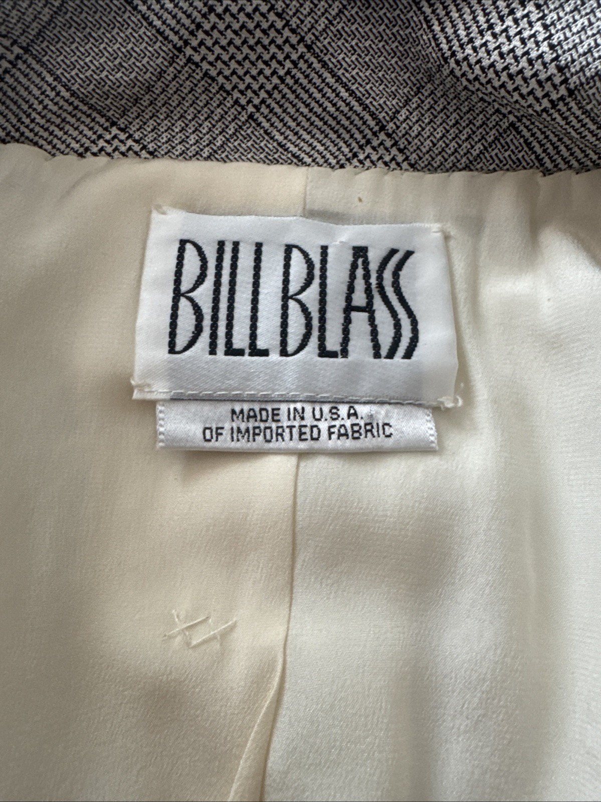 Vintage Bill Blass Made In USA 3 Piece Woman’s Suit Size 8 🔥w/jeans Too😊