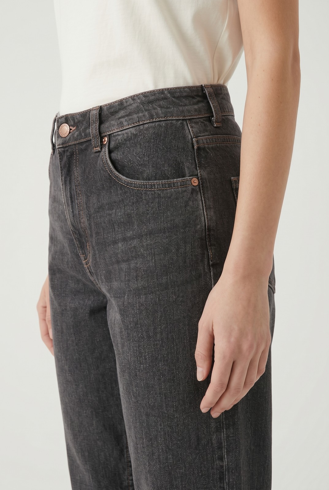 BRUNELLO CUCINELLI WOMEN’S DARK GREY TAPERED TROUSERS MSRP $1865