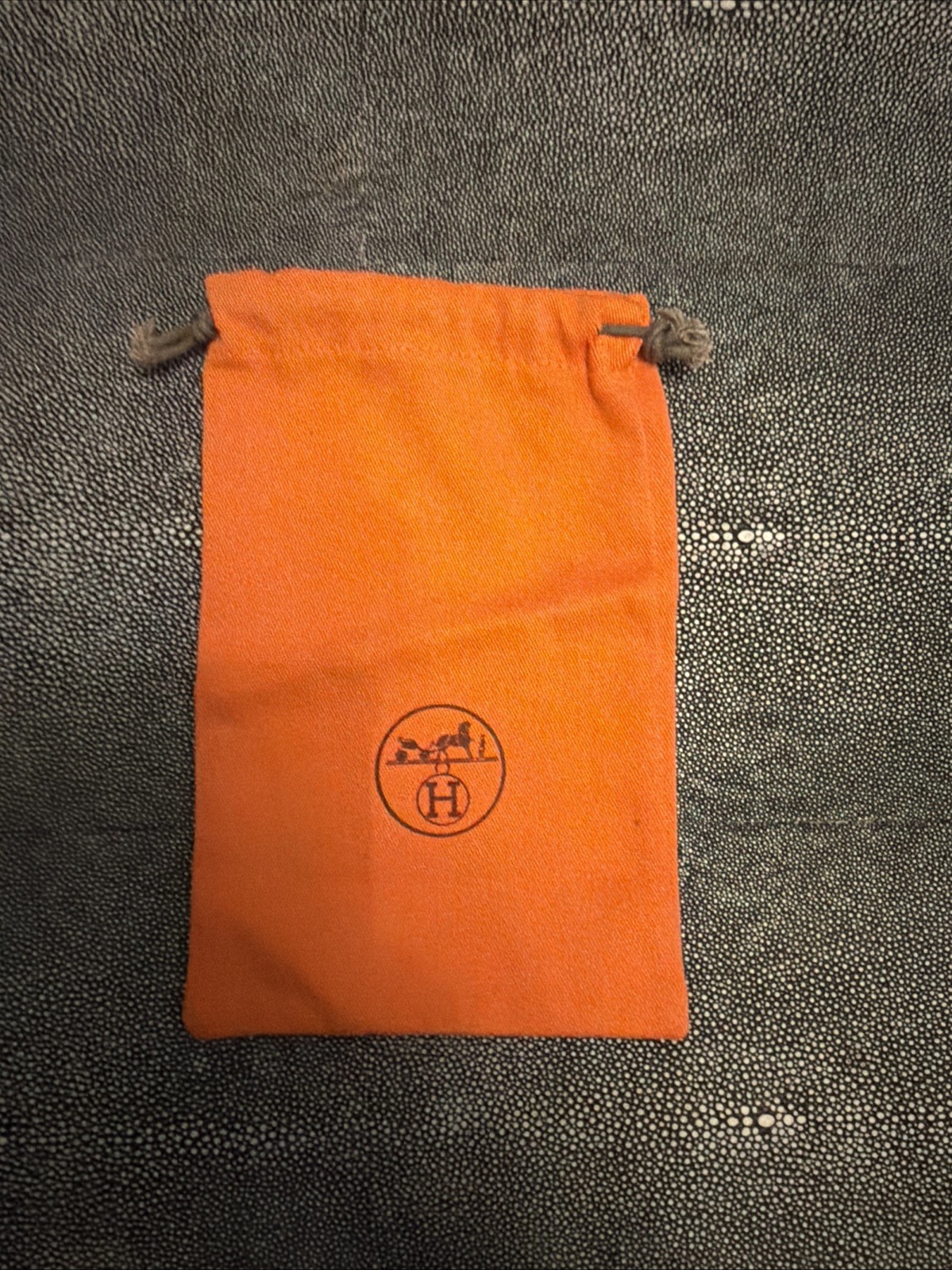 Authentic Hermes Small Drawstring Dust Bag 5″ x 7.75″ solid orange