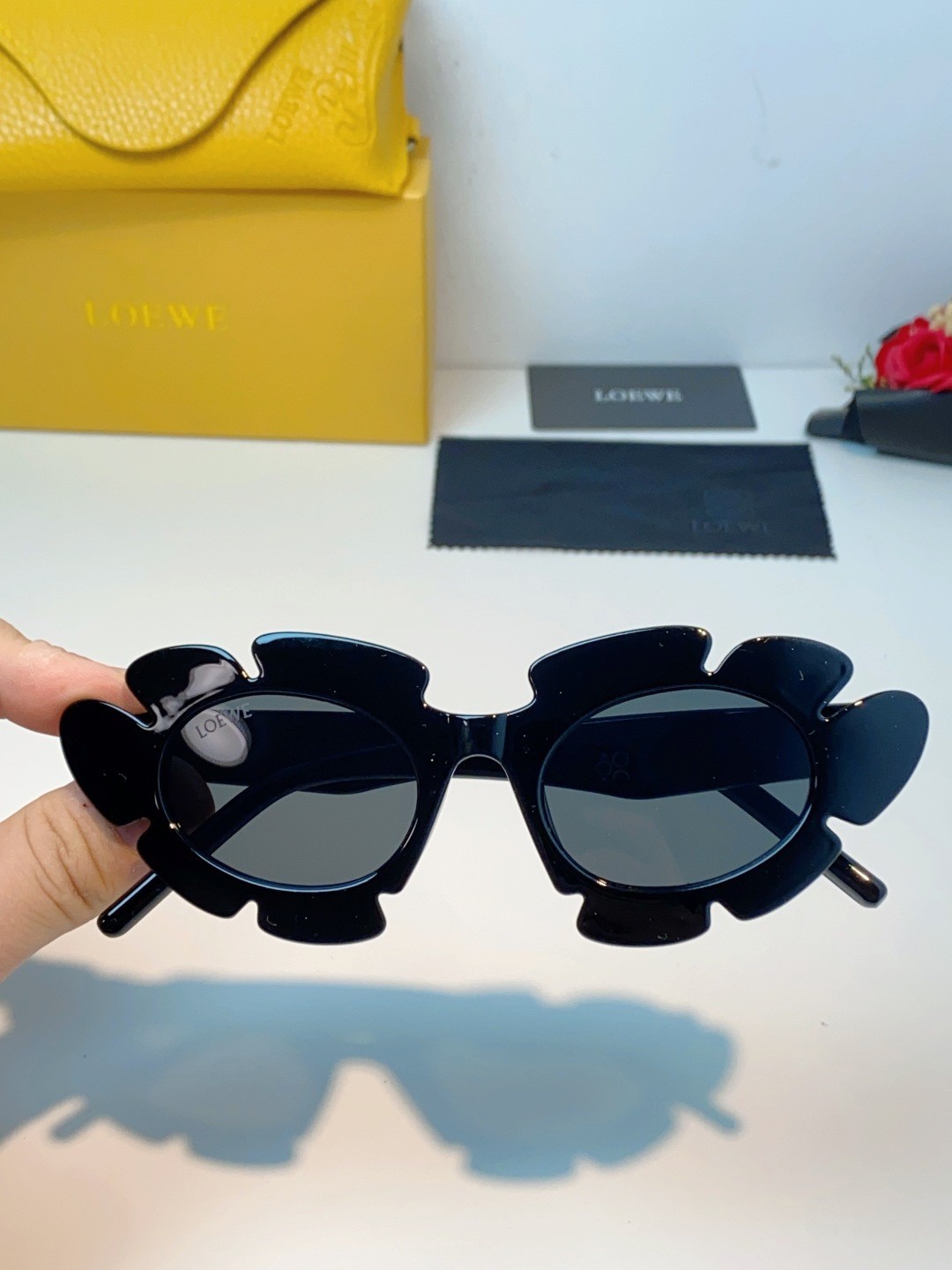 Loewe Flower Oval Sunglasses Black Acetate Frame Dark Grey Lens LW40088U