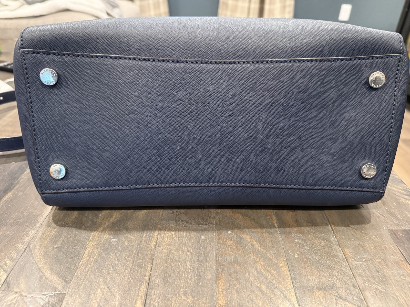 Michael Kors Savannah Medium Satchel Navy Saffiano Leather Crossbody Purse EUC