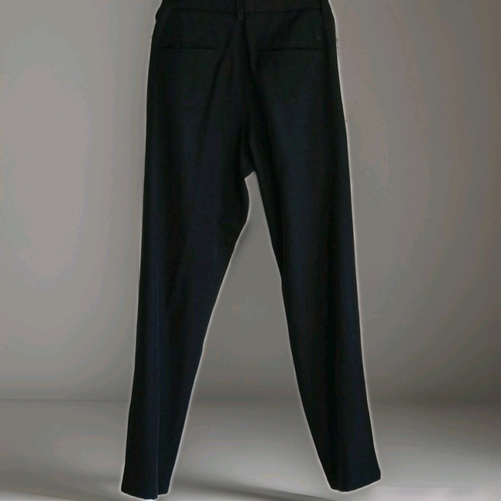 Haggar Men’s Black Flat Front Dress Pants 30W Classic Fit Straight Leg