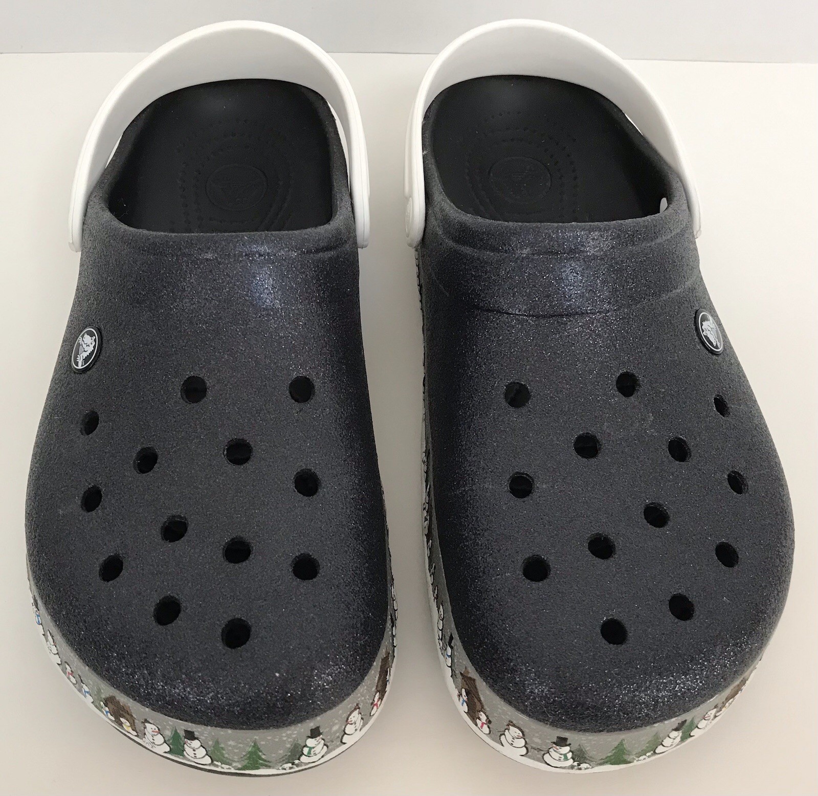 Crocs Classic Black Glitter Snowman Print Unisex Size 9 M / 11 W