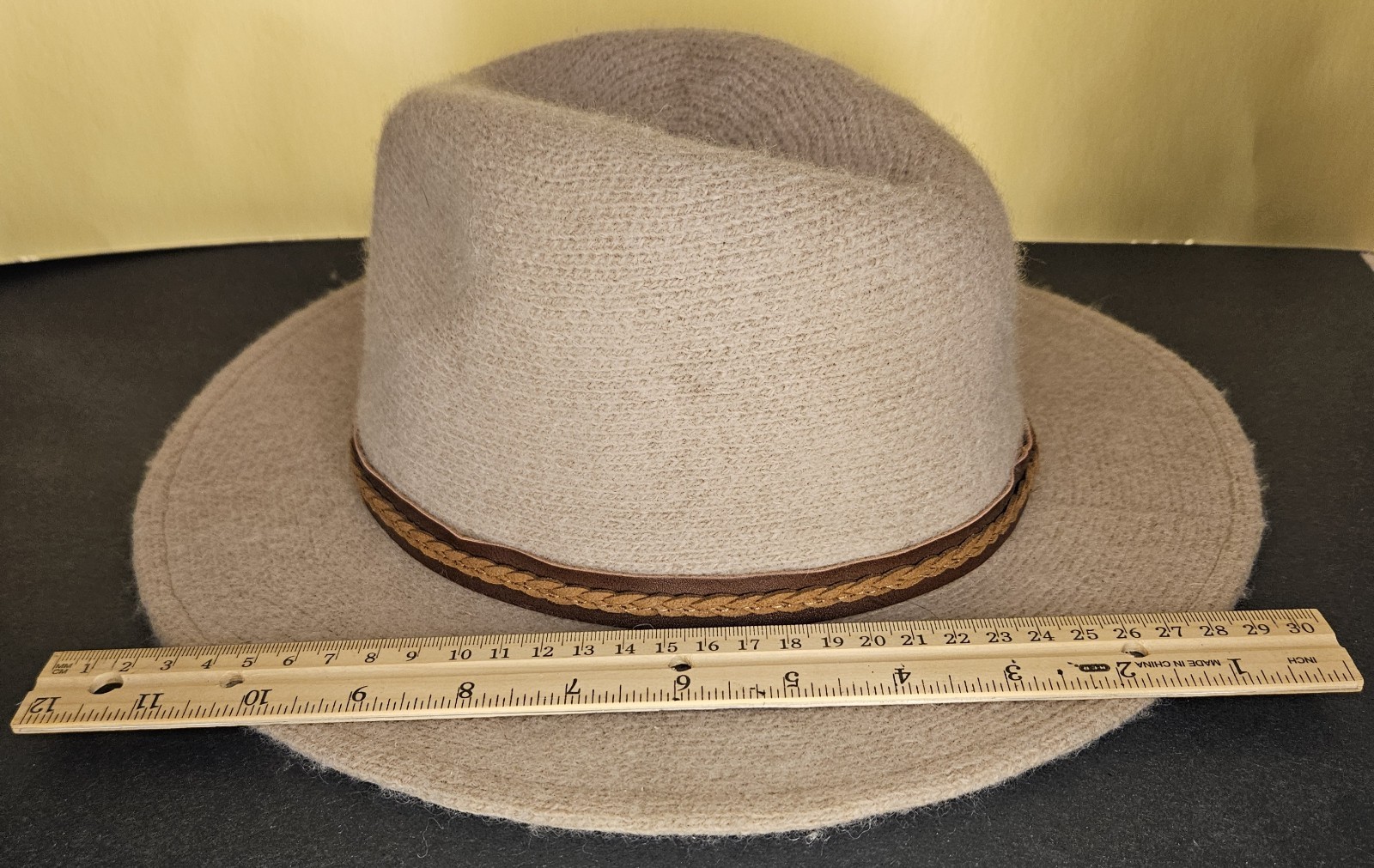 Beige Polyester/Wool Fedora Hat Wide Brim Brown Braided Band Adults Pre-Owned