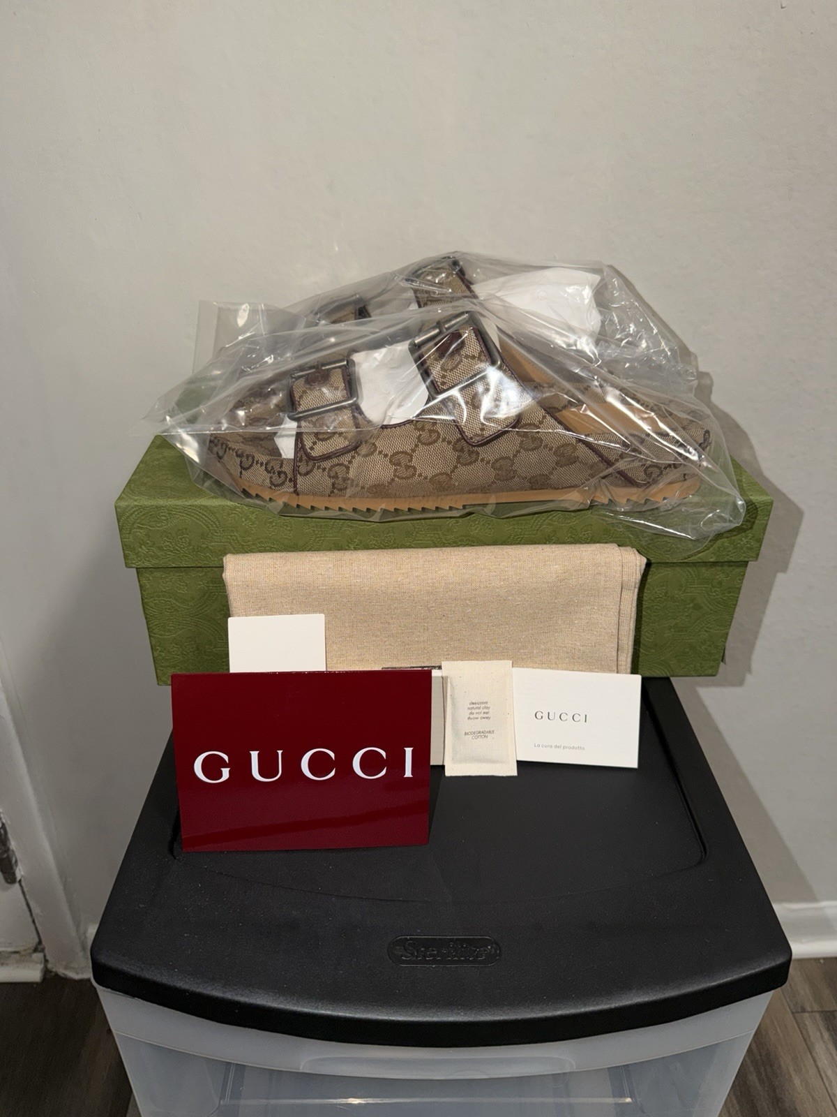 Gucci Strap Slide Sandals In Beige/Ebony GG Canvas Size US 10.5/UK 10 Authentic