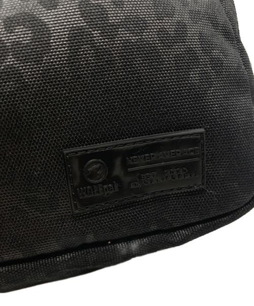 WOLFpak Crossbody Pack black