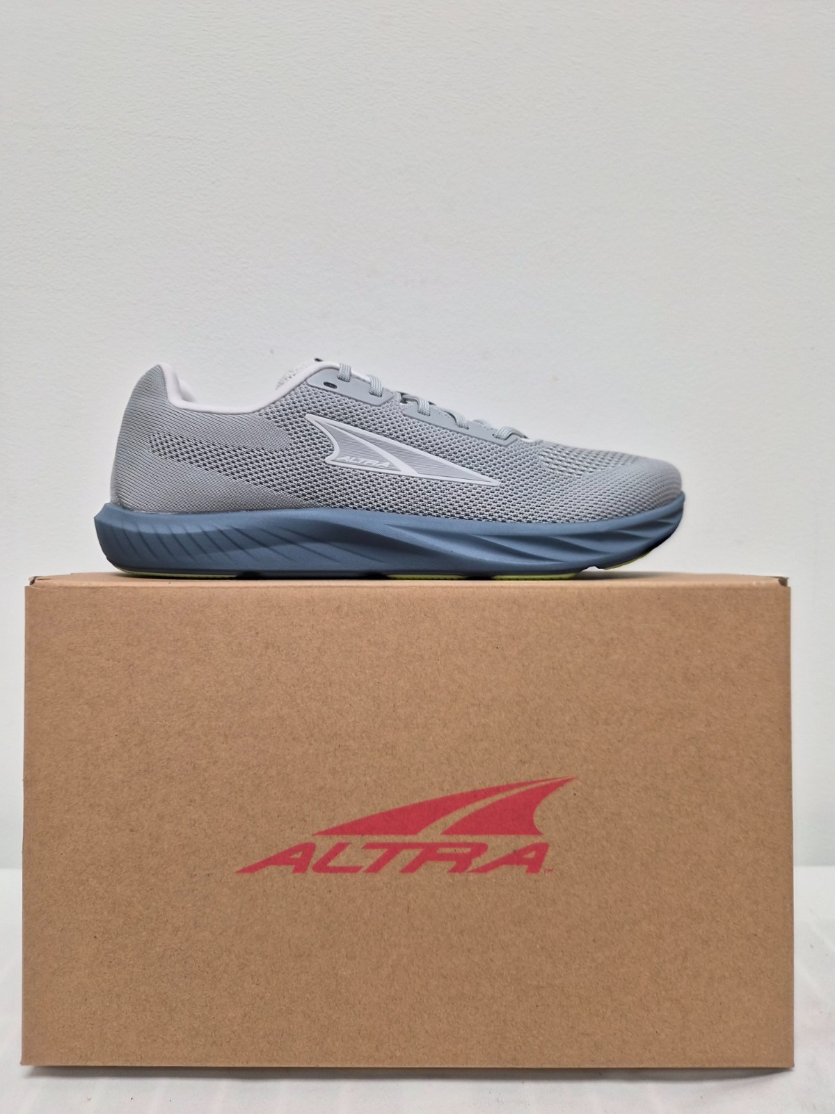 ALTRA ESCALANTE 4 Men’s NEW Medium Width