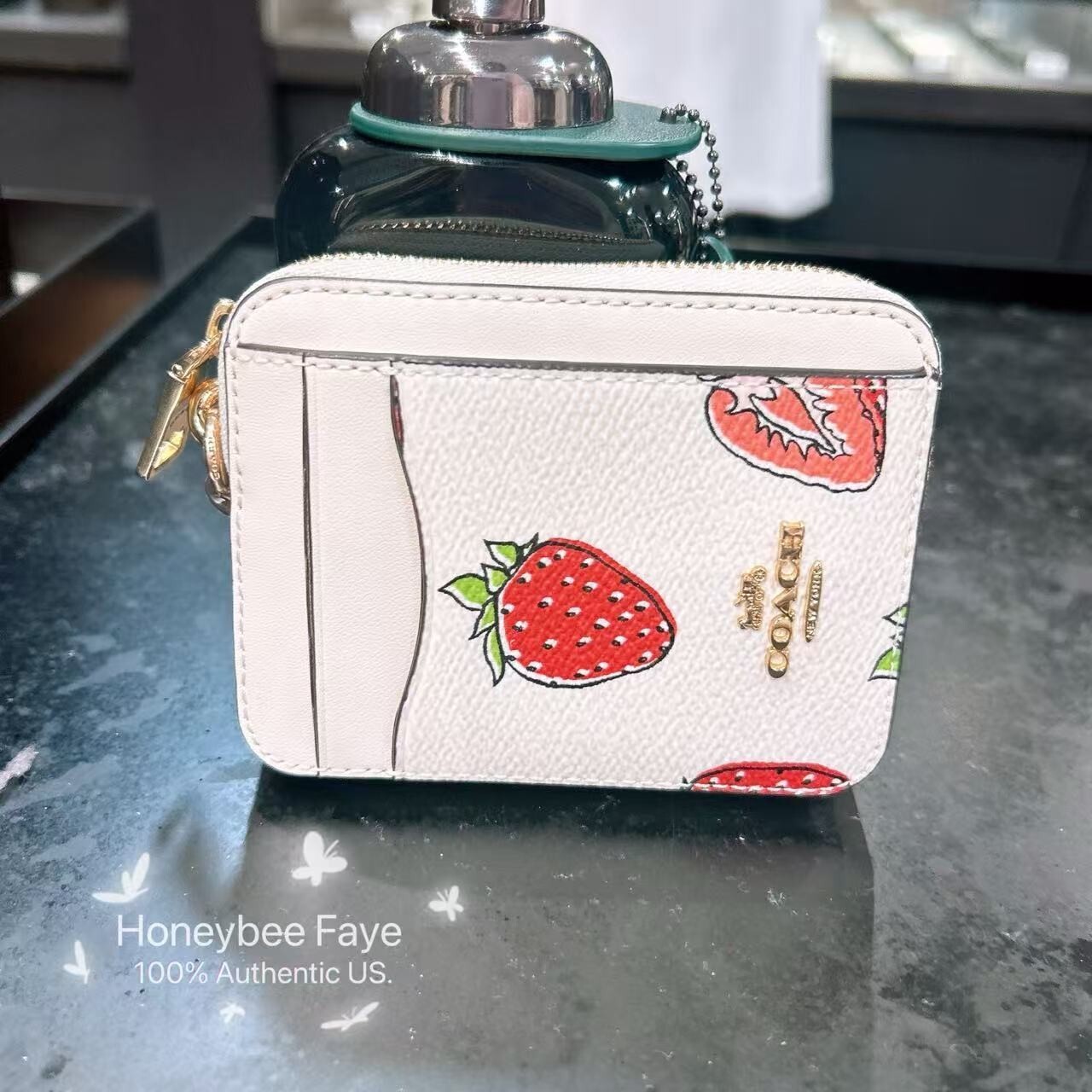 NWT Coach Zip Card Case With Strawberry Print CAR32