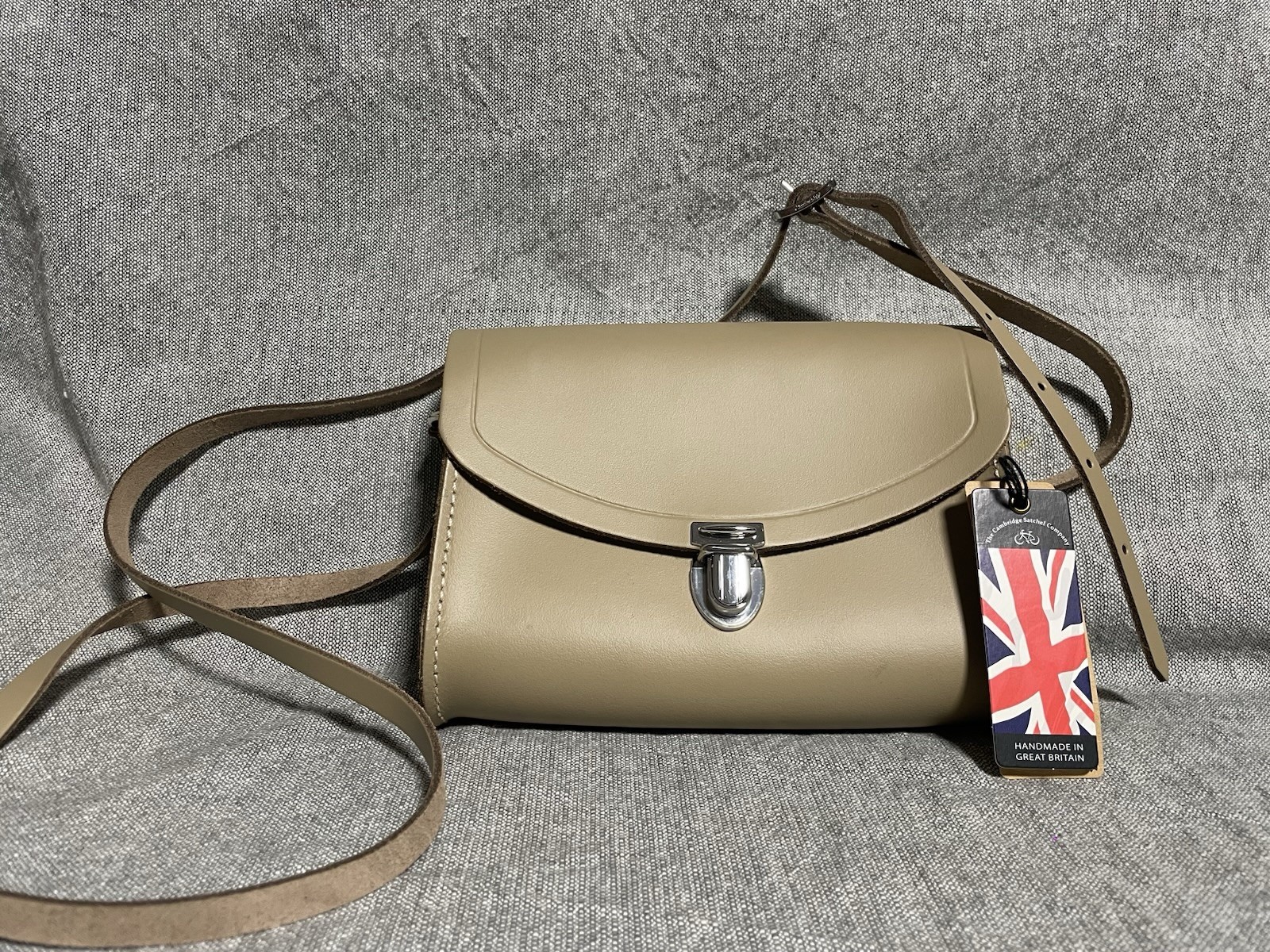 Cambridge Satchel Leather Beige Crossbody Bag Buckle Accent Push Lock Casual