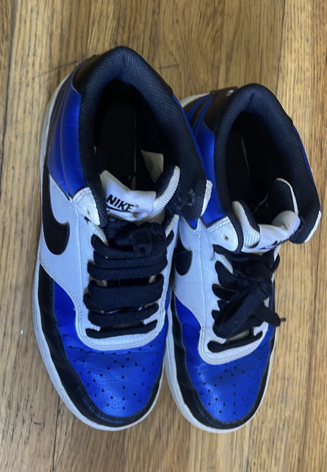 Nike Mens Court Vision Mid Sneakers Blue And White, size 7 in men’s