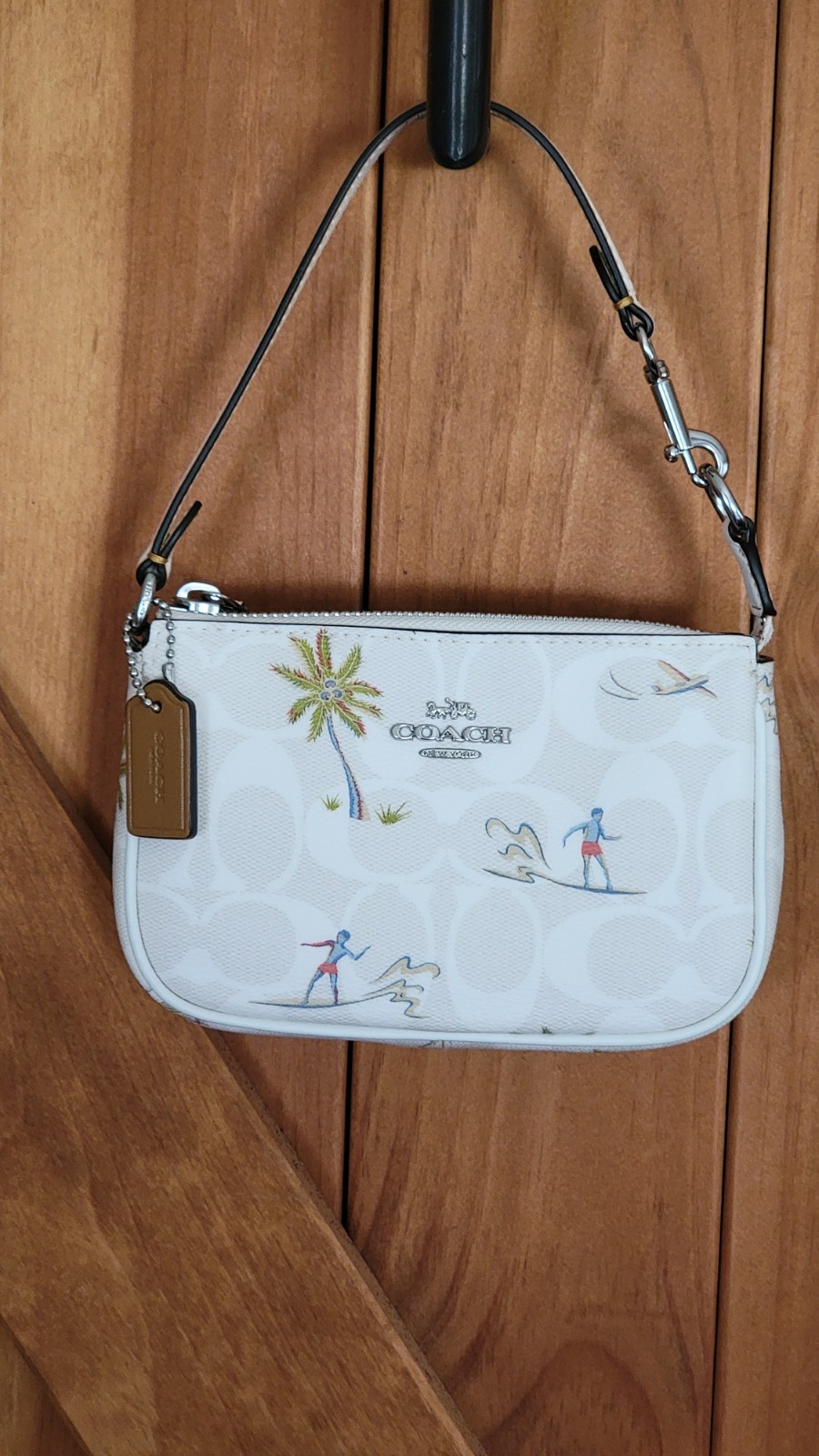 COACH Nolita 15 Wristlet Glacier White Hula Print w/ Card Holder EUC