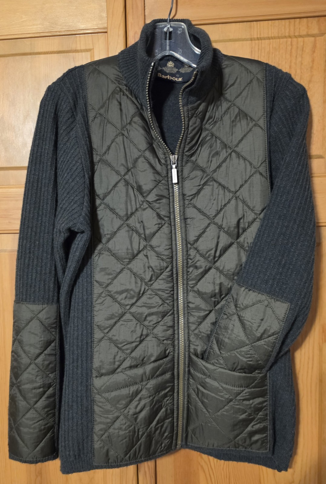 Ladies Quilt Full Zip Long, Size 14, 100% Wool, Trim 100% Polyamide