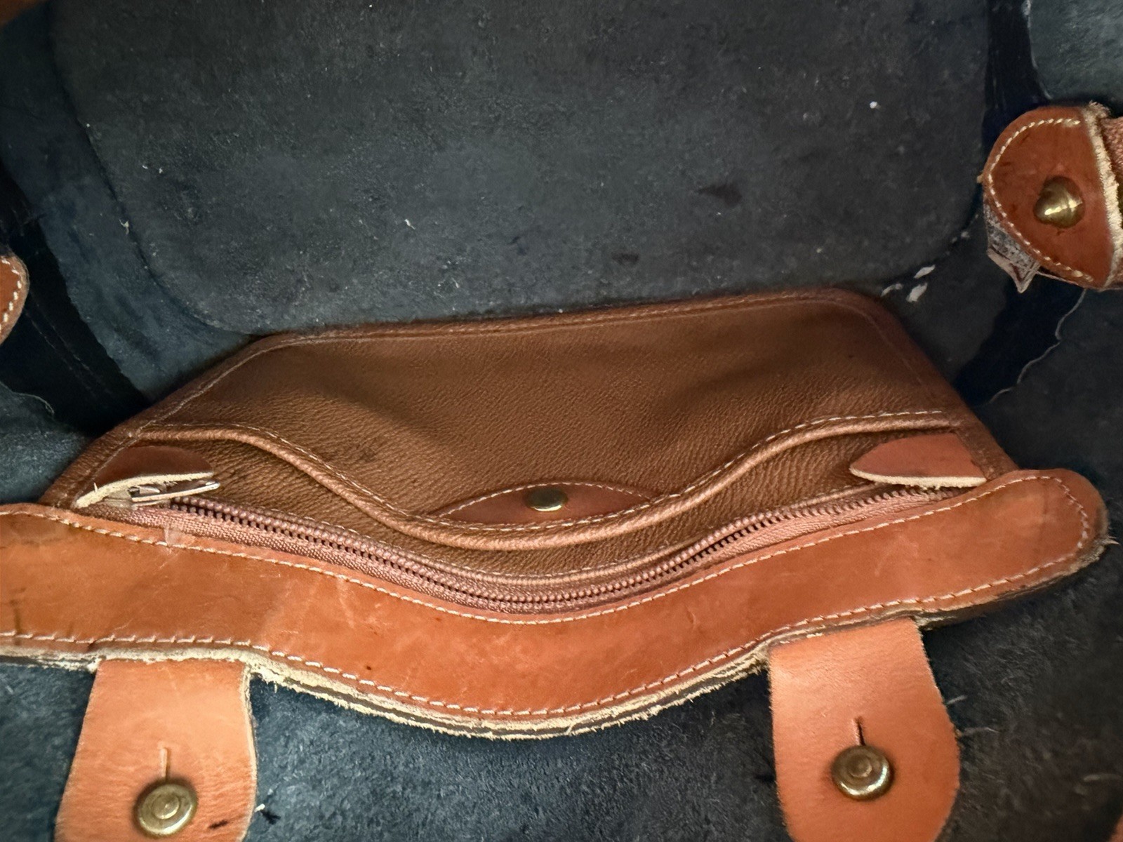 Dooney Bourke Black Leather Norfolk Satchel Vintage All-Weather