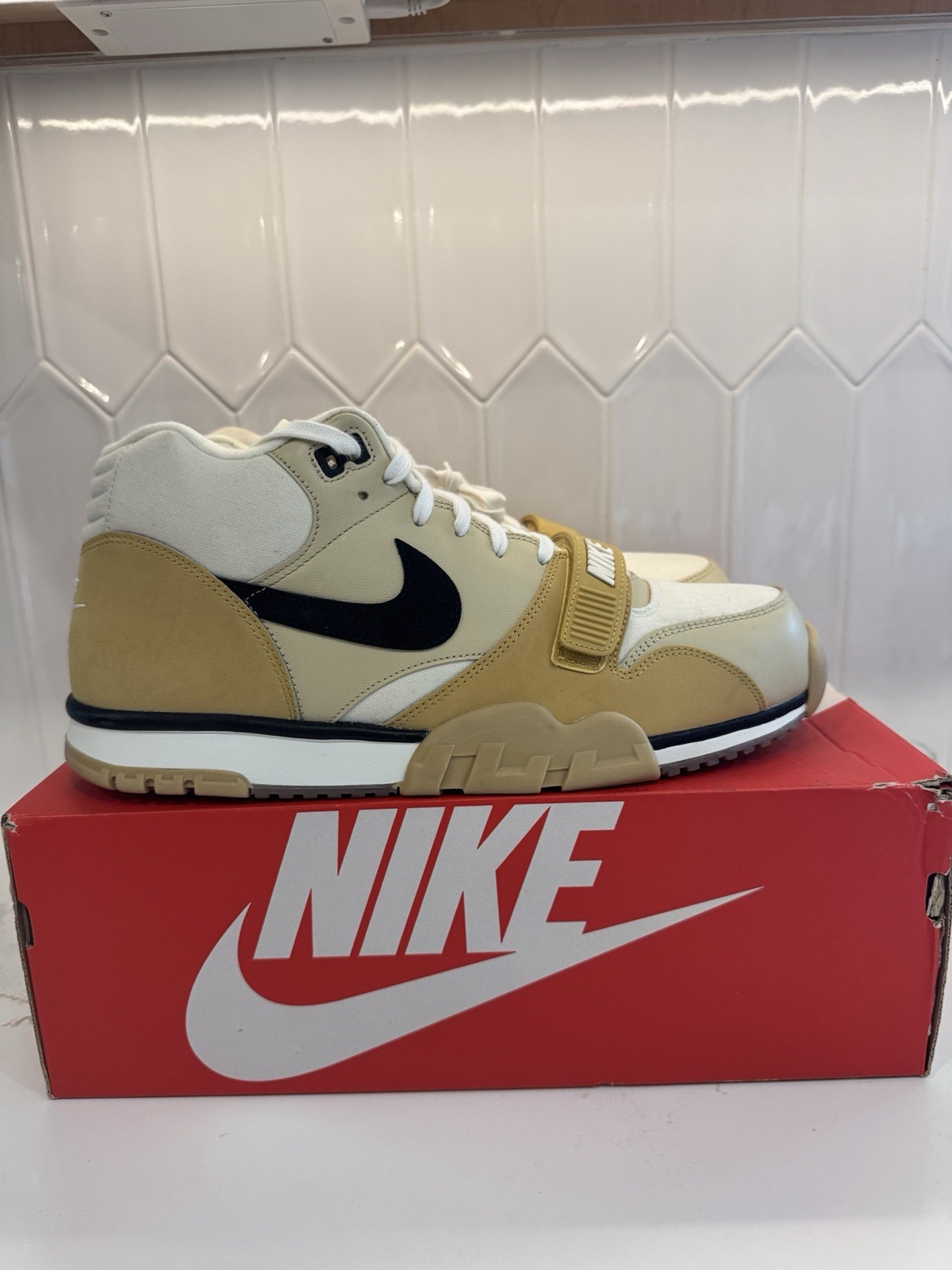 Nike Air Trainer 1 Mid Top Beige/White/Black Men’s Sneakers DV7203-100