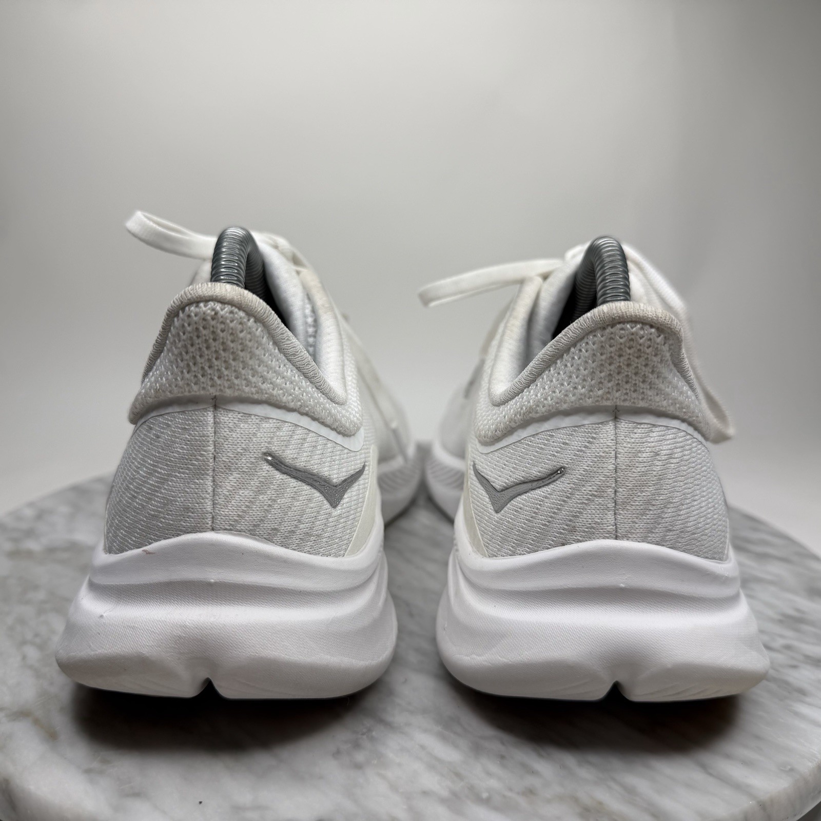 Hoka One One Solimar Triple White Running Shoe’s Women’s Size 9.5D 1123096WWH
