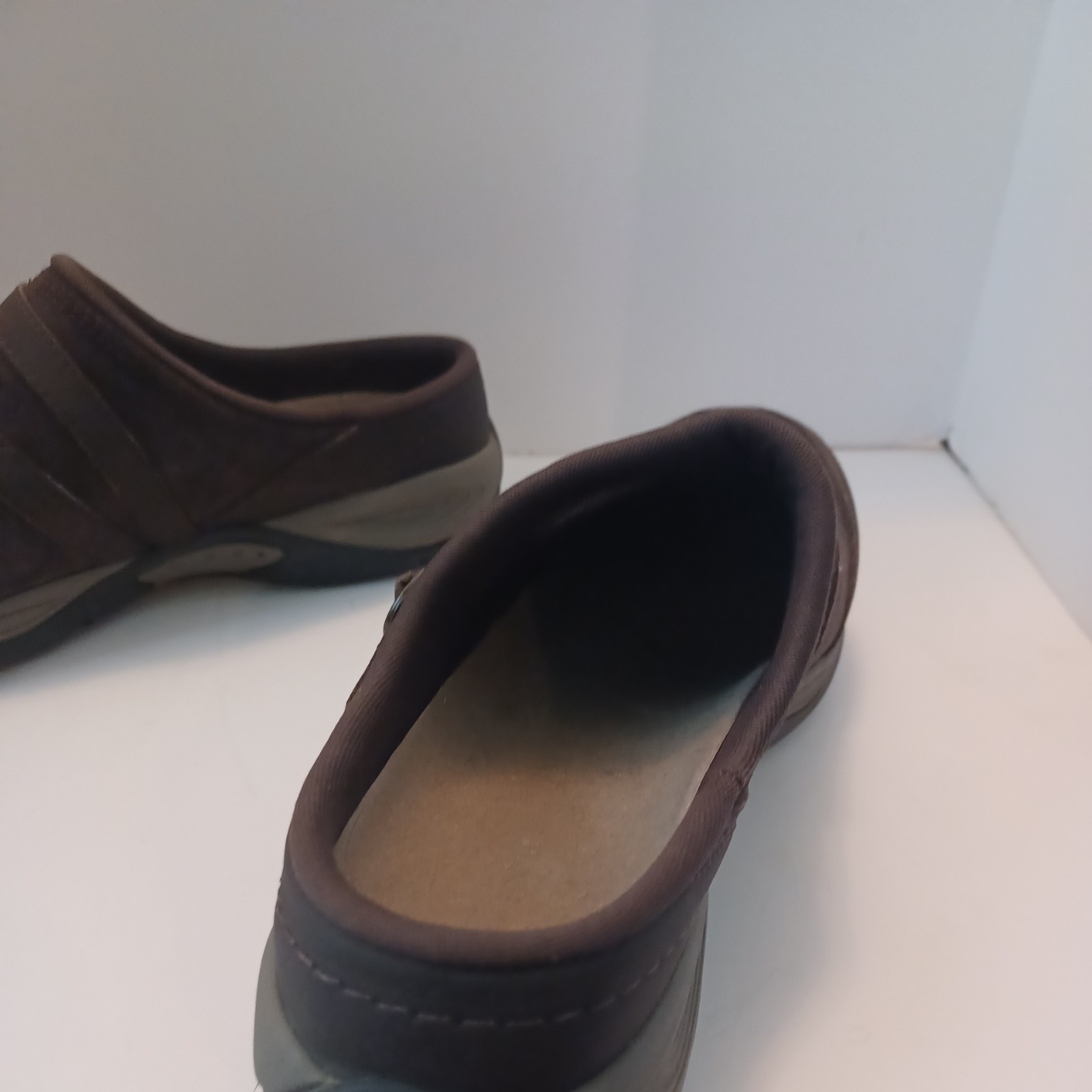 Easy Spirit Brown 11 M Seequinox Leather And Man Made Slip On Clog