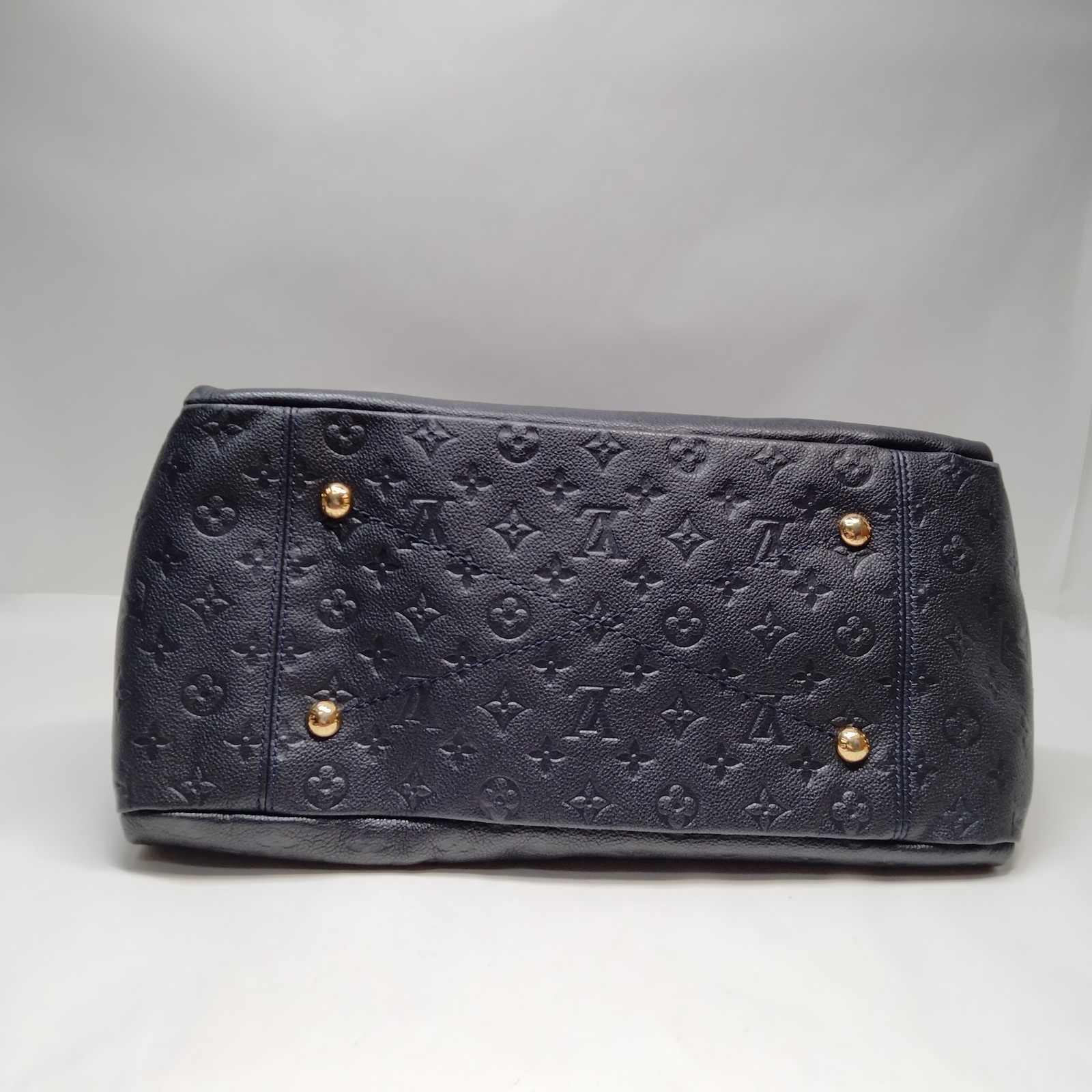 Louis Vuitton LV Tote Bag M41066 Artsy MM Black Monogram Empreinte 3279815