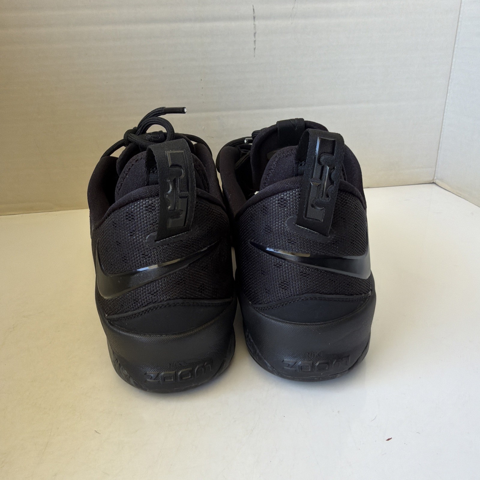 Nike LeBron 14 Low Triple Black 878636-002 Basketball Shoes Men’s – Sz 13 -READ