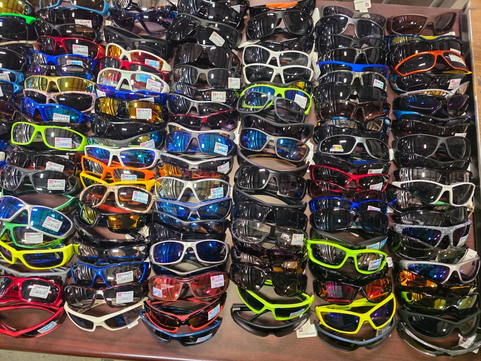 Bulk Lot 100 PCS Sport Sunglasses New Mixed Styles Plastic Wholesale Mix